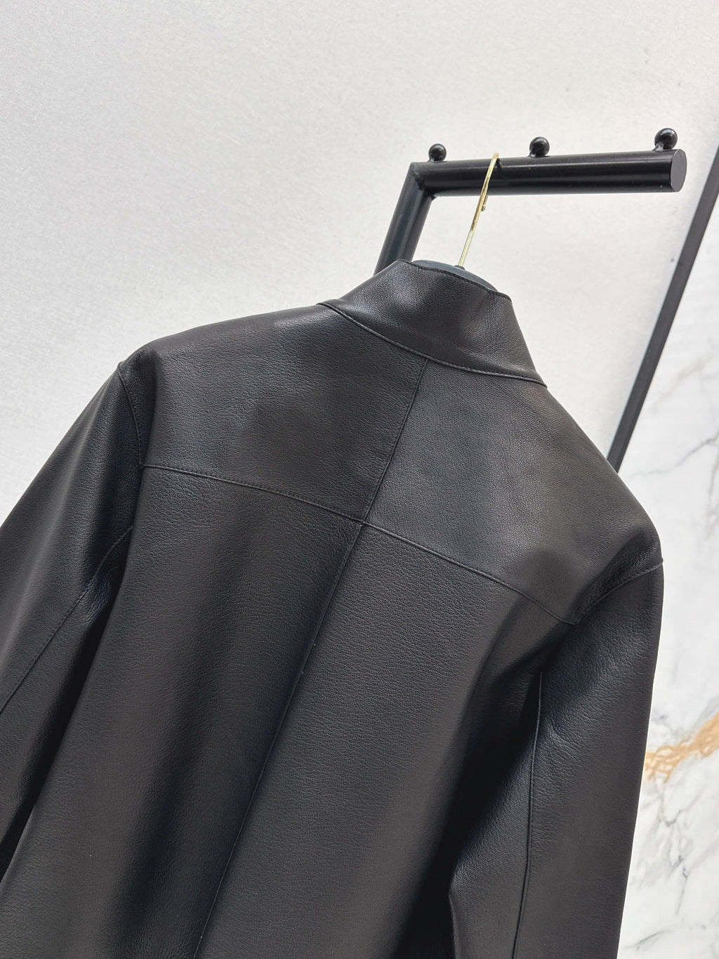 HERMES 25S STAND-COLLAR LEATHER JACKET 454