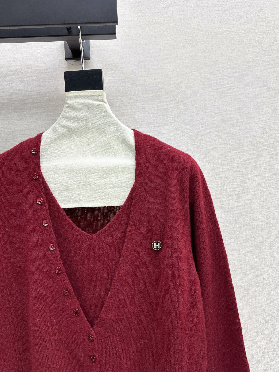HERMES HERMES 25S V-NECK SWEATER 256