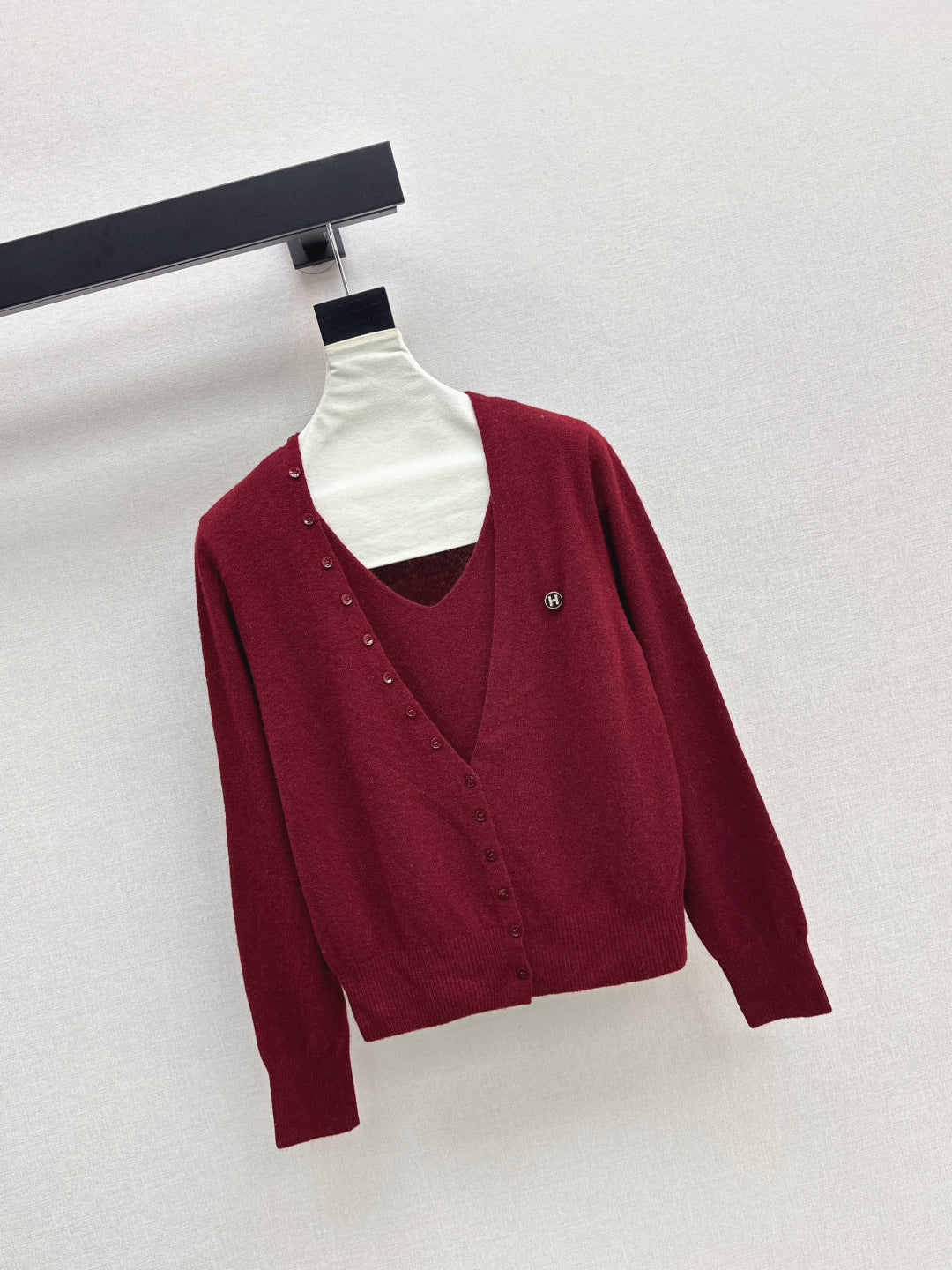 HERMES HERMES 25S V-NECK SWEATER 256