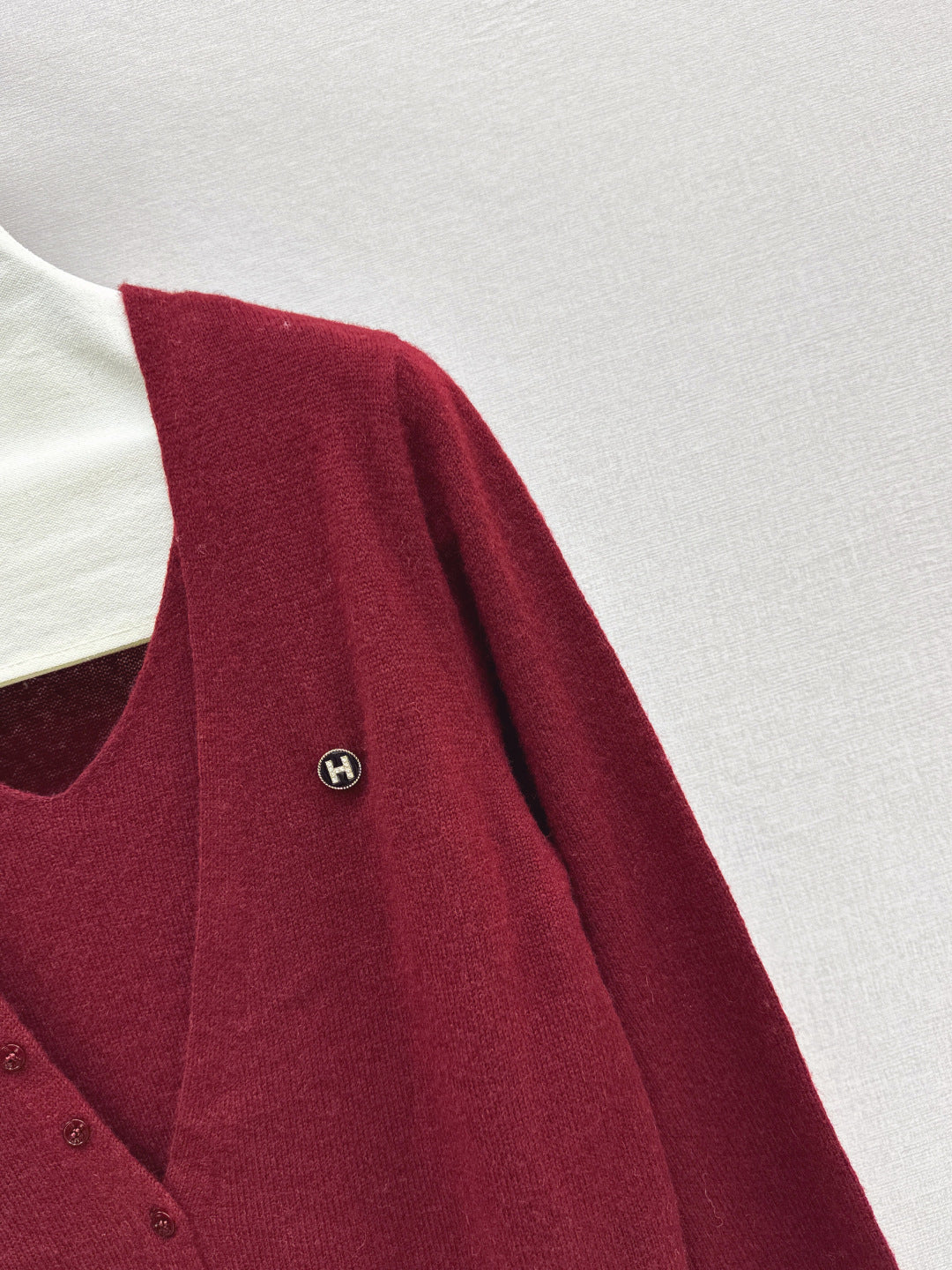 HERMES HERMES 25S V-NECK SWEATER 256