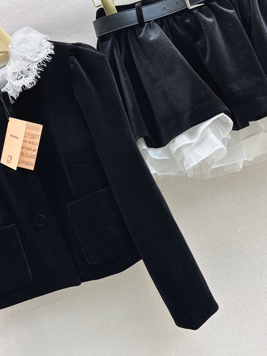 MIUMIU JACKET AND SKIRT SET STYLE 616