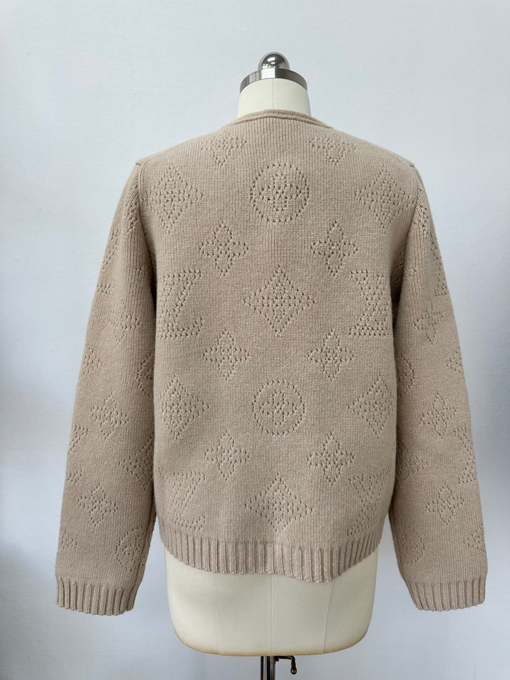 LOUIS VUITTON LV 25S WOOL CARDIGAN 0008