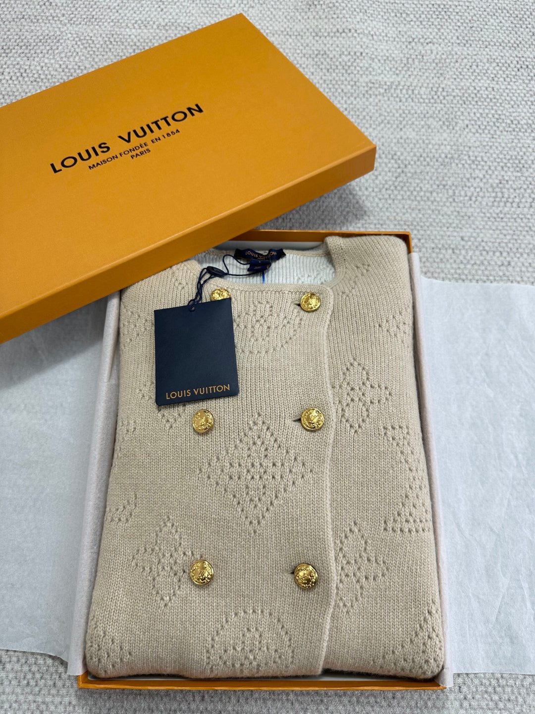 LOUIS VUITTON LV 25S WOOL CARDIGAN 0008