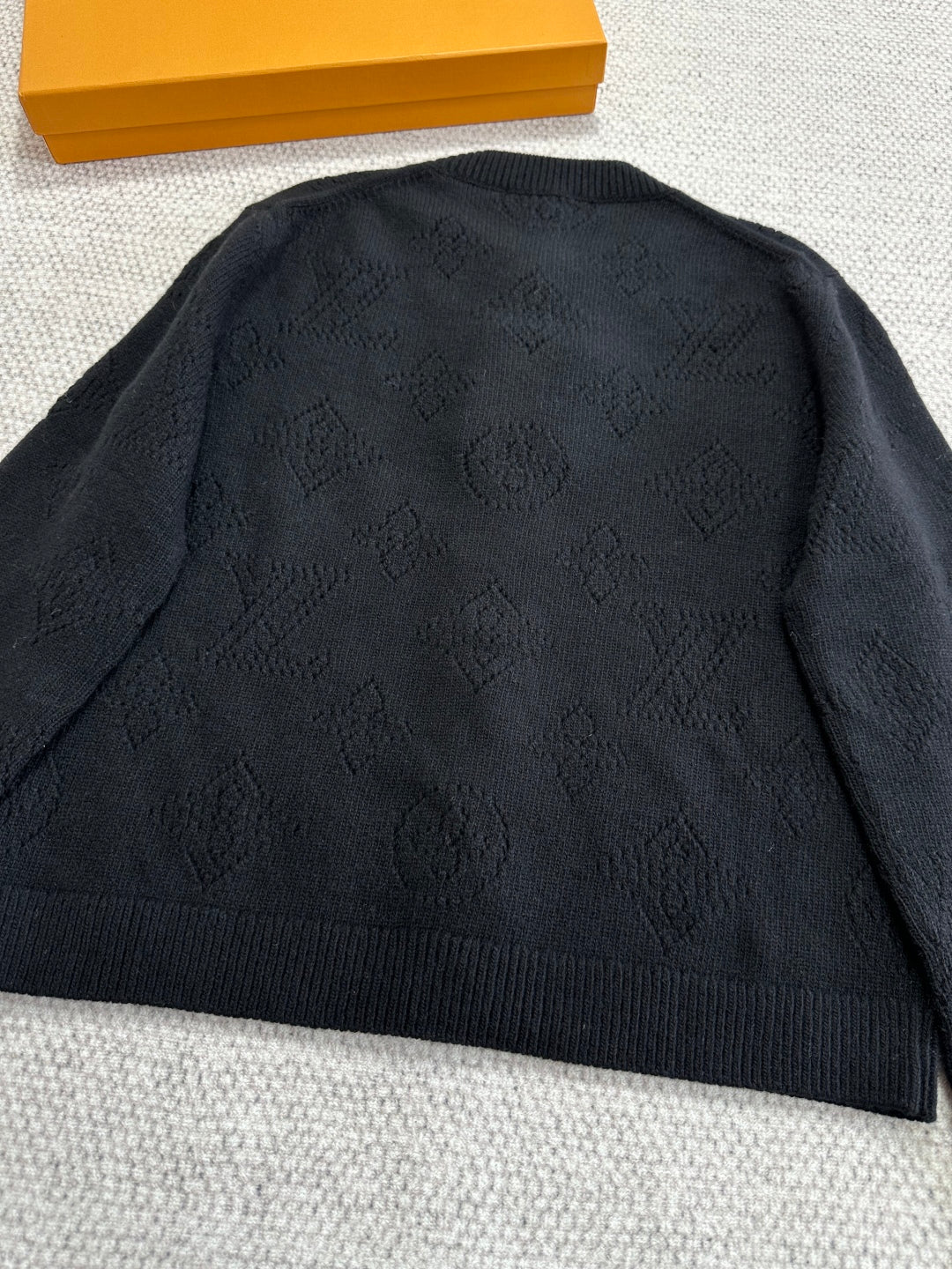 LOUIS VUITTON LV 25S WOOL CARDIGAN 0007