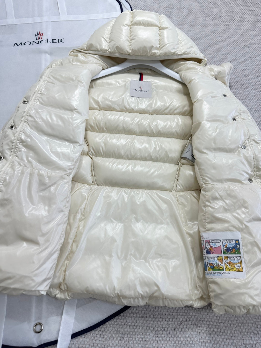 MONCLER 25S DOWN JACKET 399