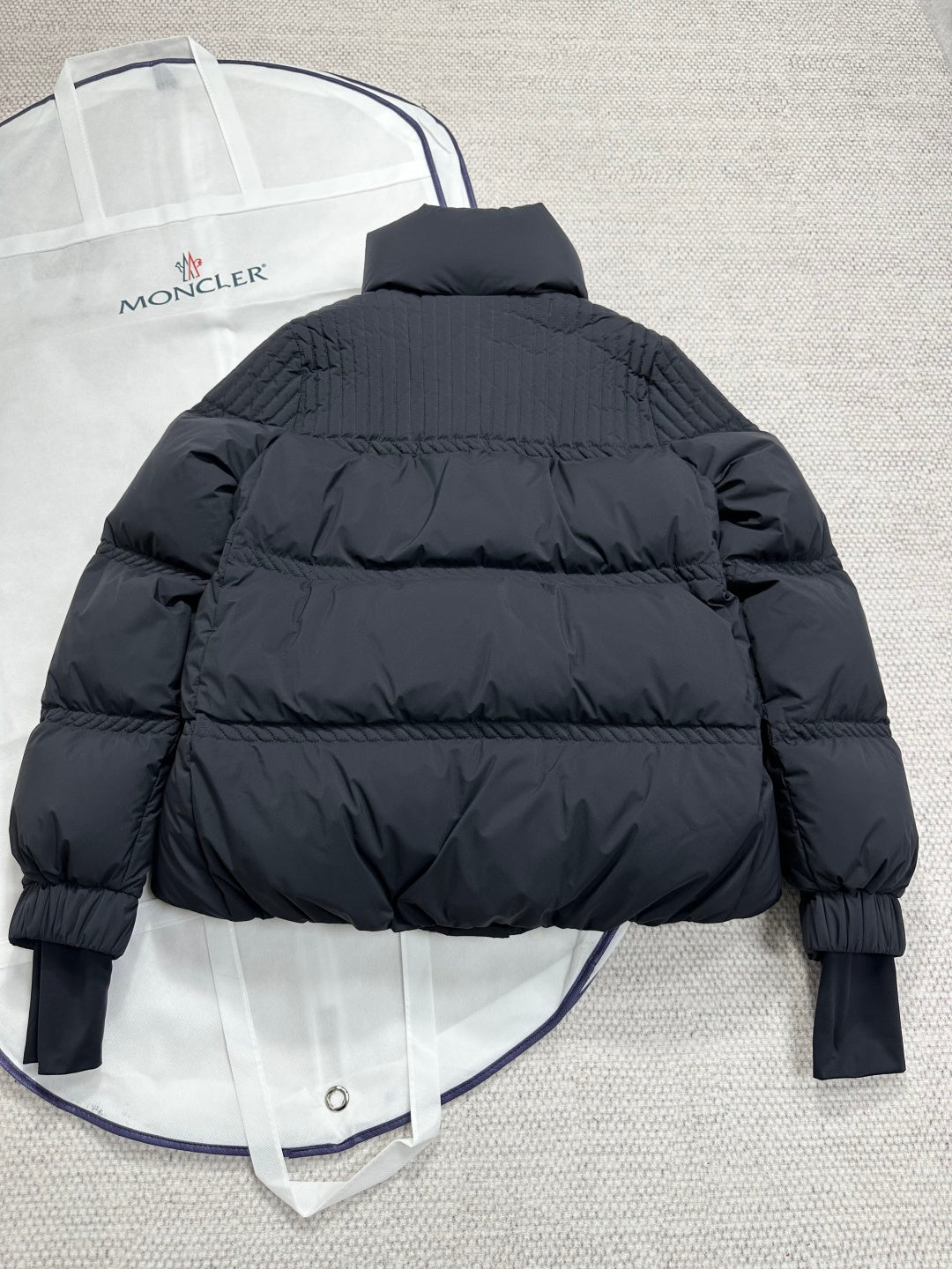 MONCLER 25S DOWN JACKET 400