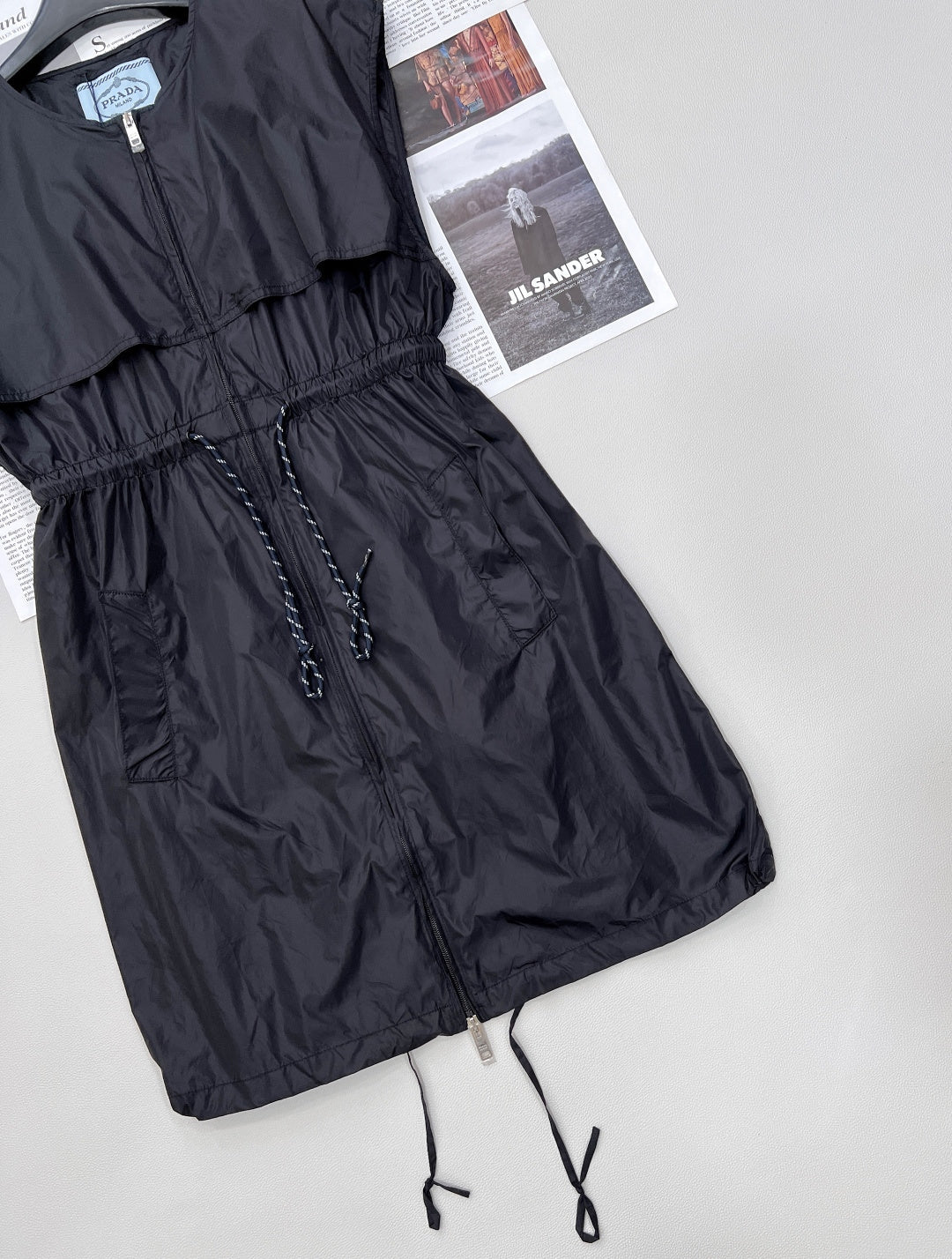 PRADA 25S ELASTIC WAIST SKIRT 304