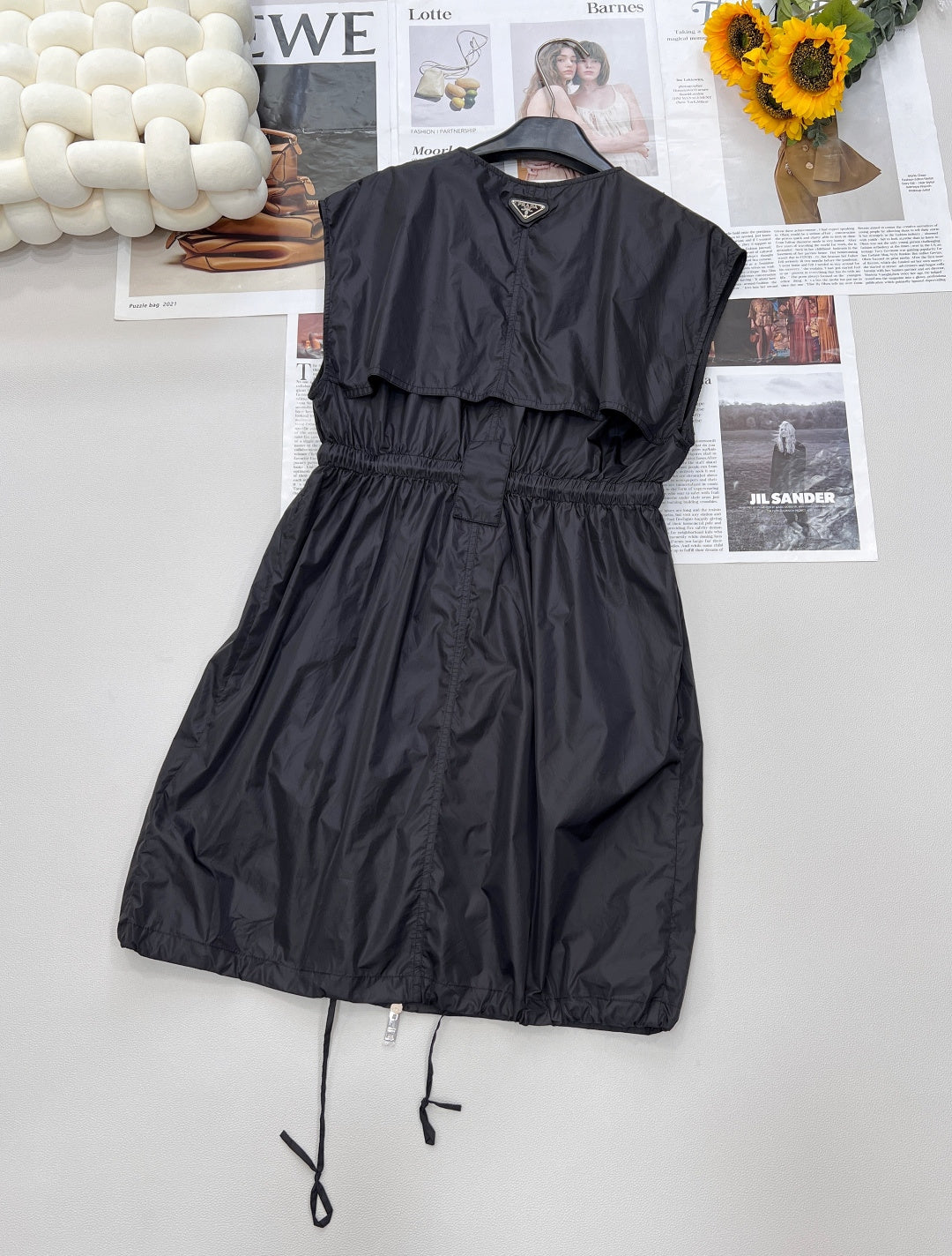 PRADA 25S ELASTIC WAIST SKIRT 304