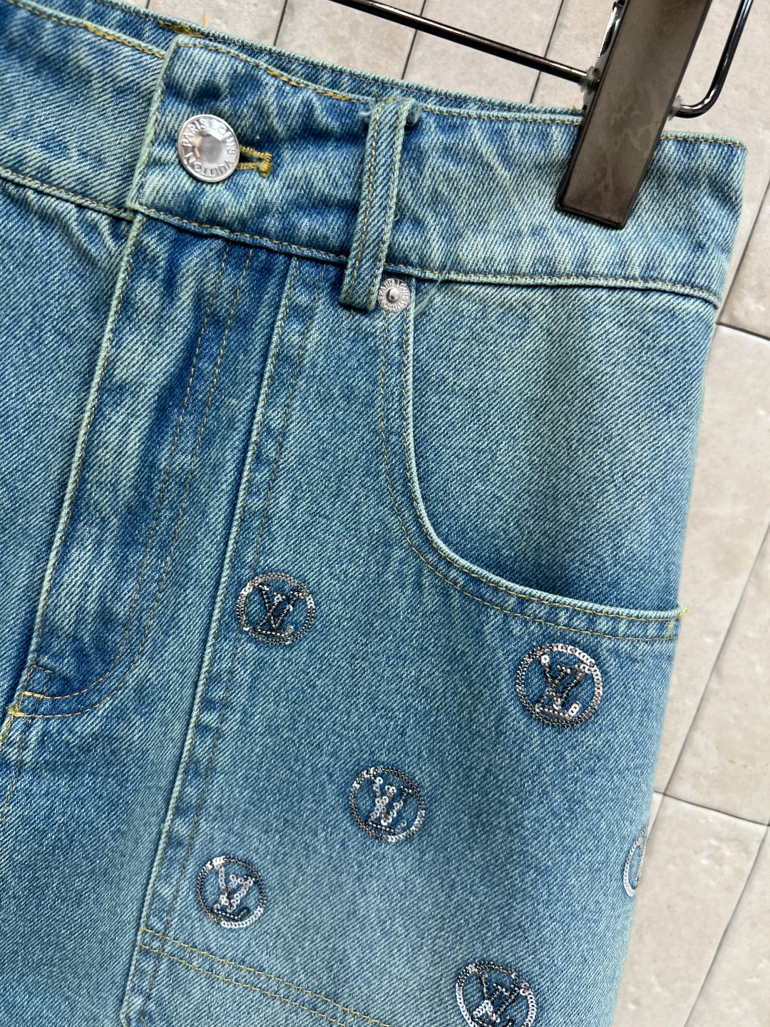 LOUIS VUITTON LV 25S DENIM MINI SKIRT 2877