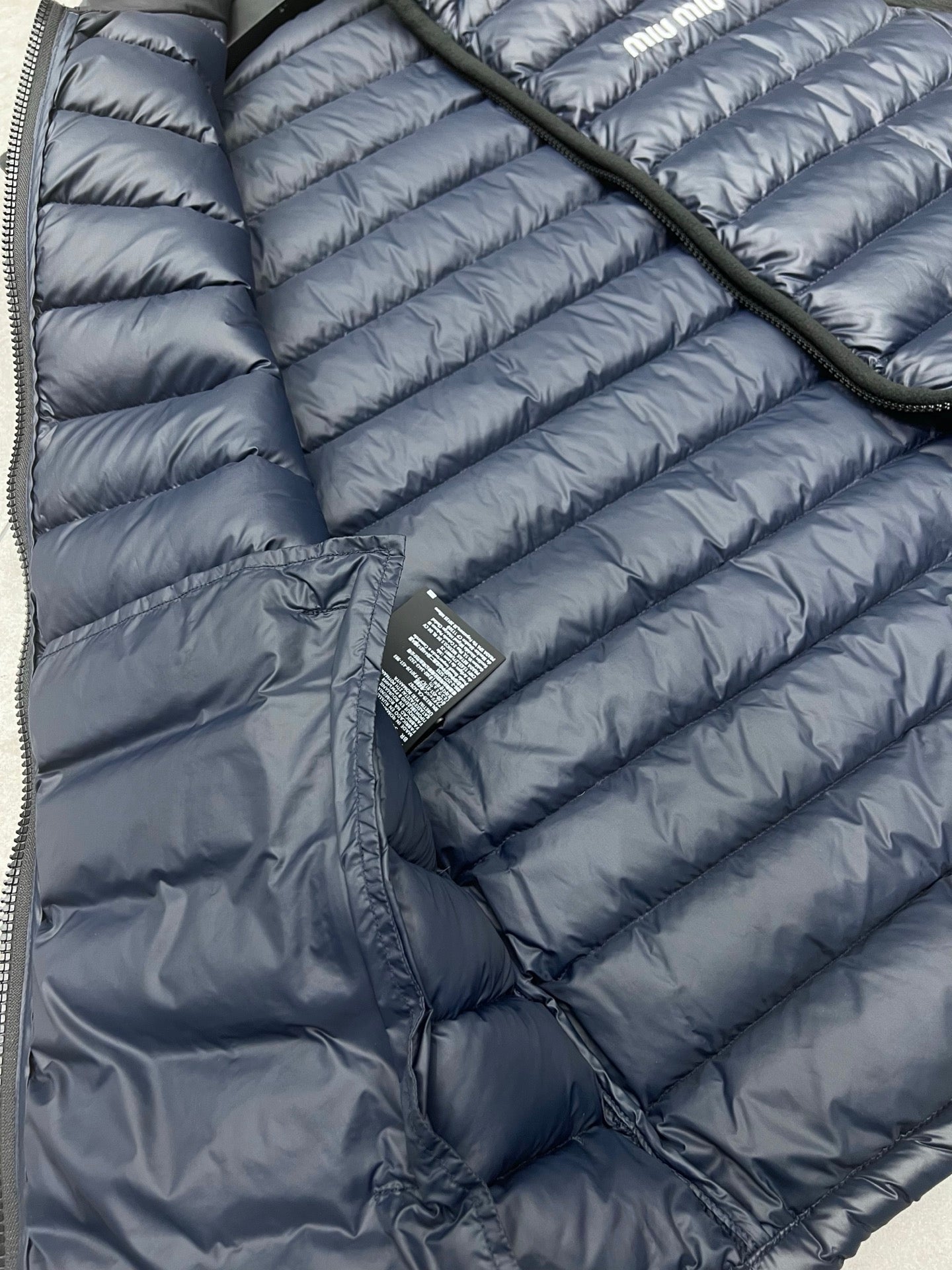 MIUMIU PUFFER GILE STYLE 227