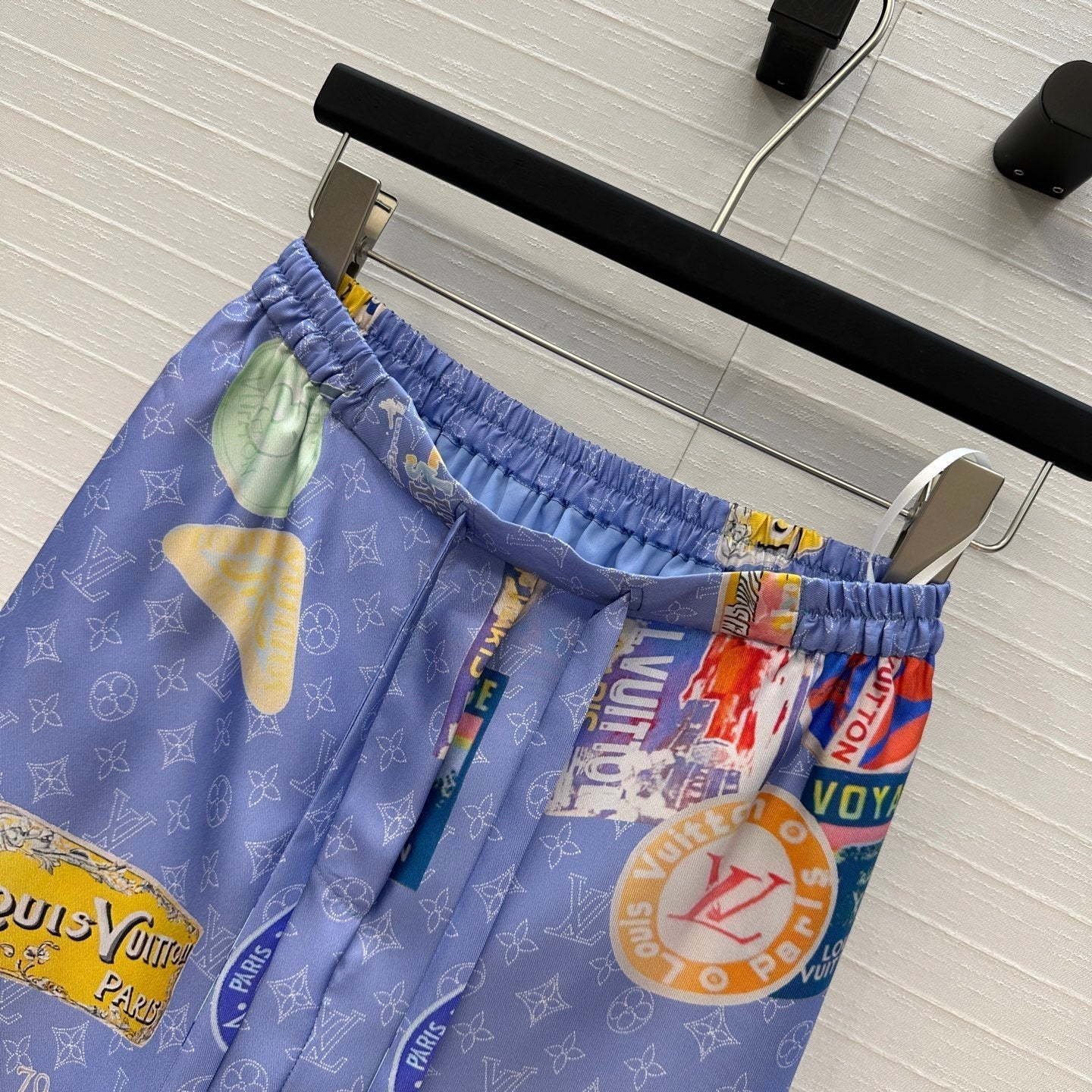 LOUIS VUITTON LV PRINTED SILK PANTS 268215