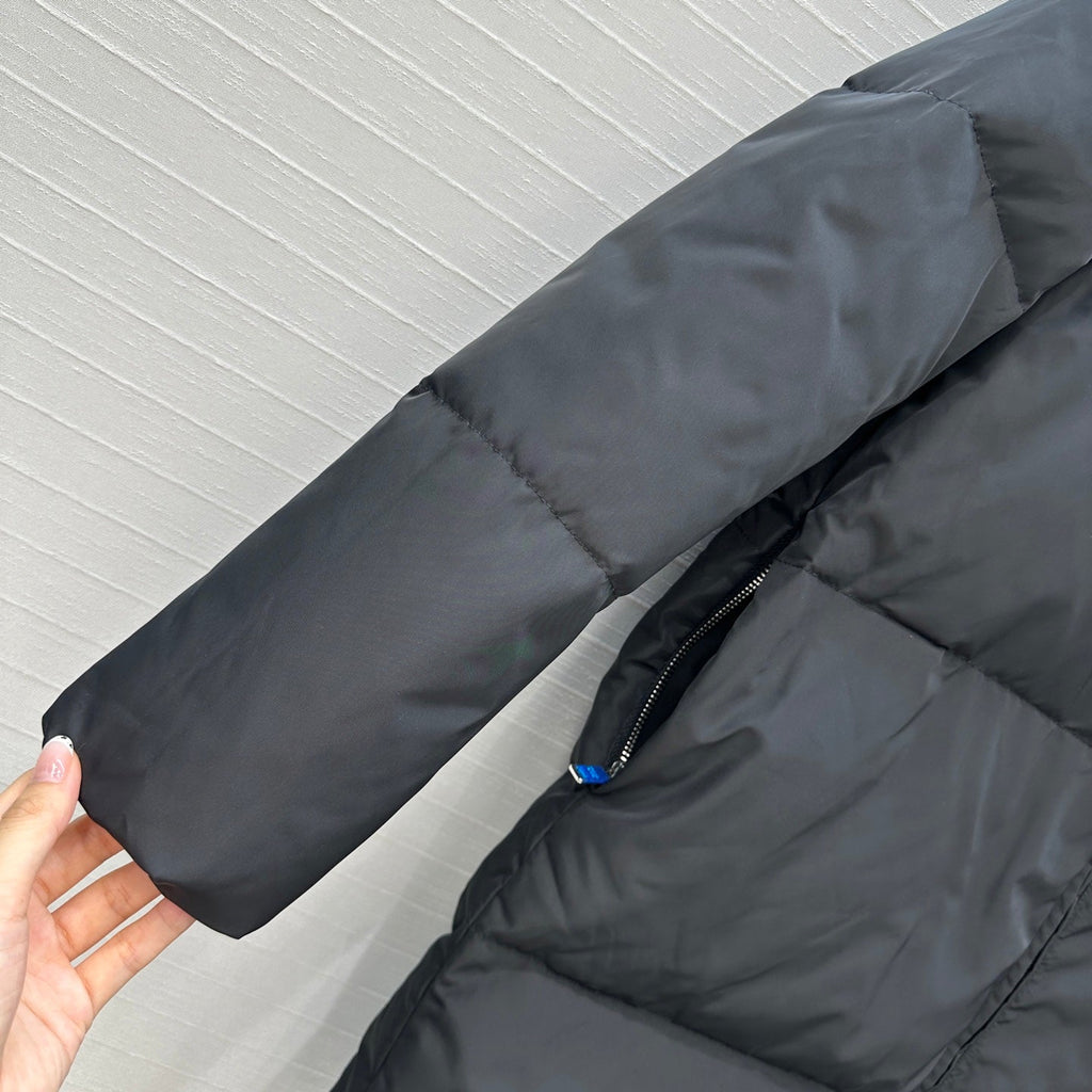 PRADA COAT STYLE 71