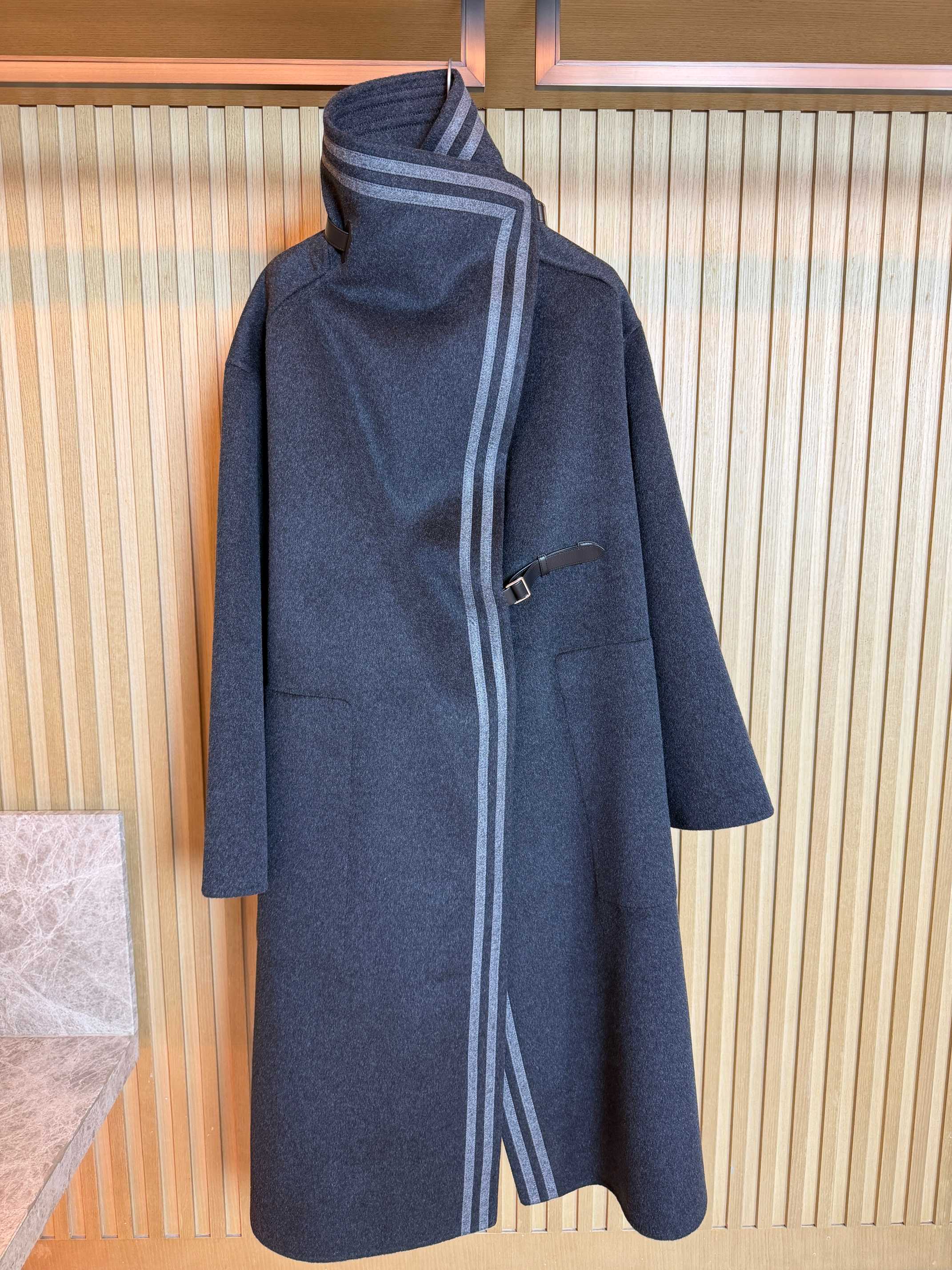 HERMES 25S LONG STAND-COLLAR CASERE COAT 317