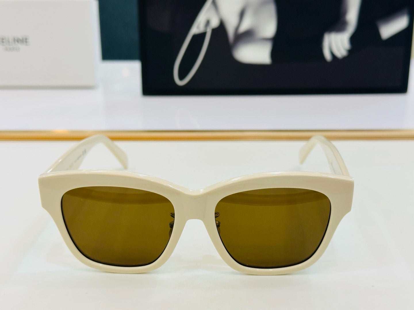 CELINE TRIOMPHE SUNGLASS CL40253F IN ACETATE