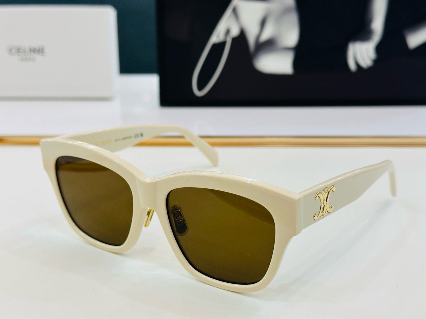 CELINE TRIOMPHE SUNGLASS CL40253F IN ACETATE
