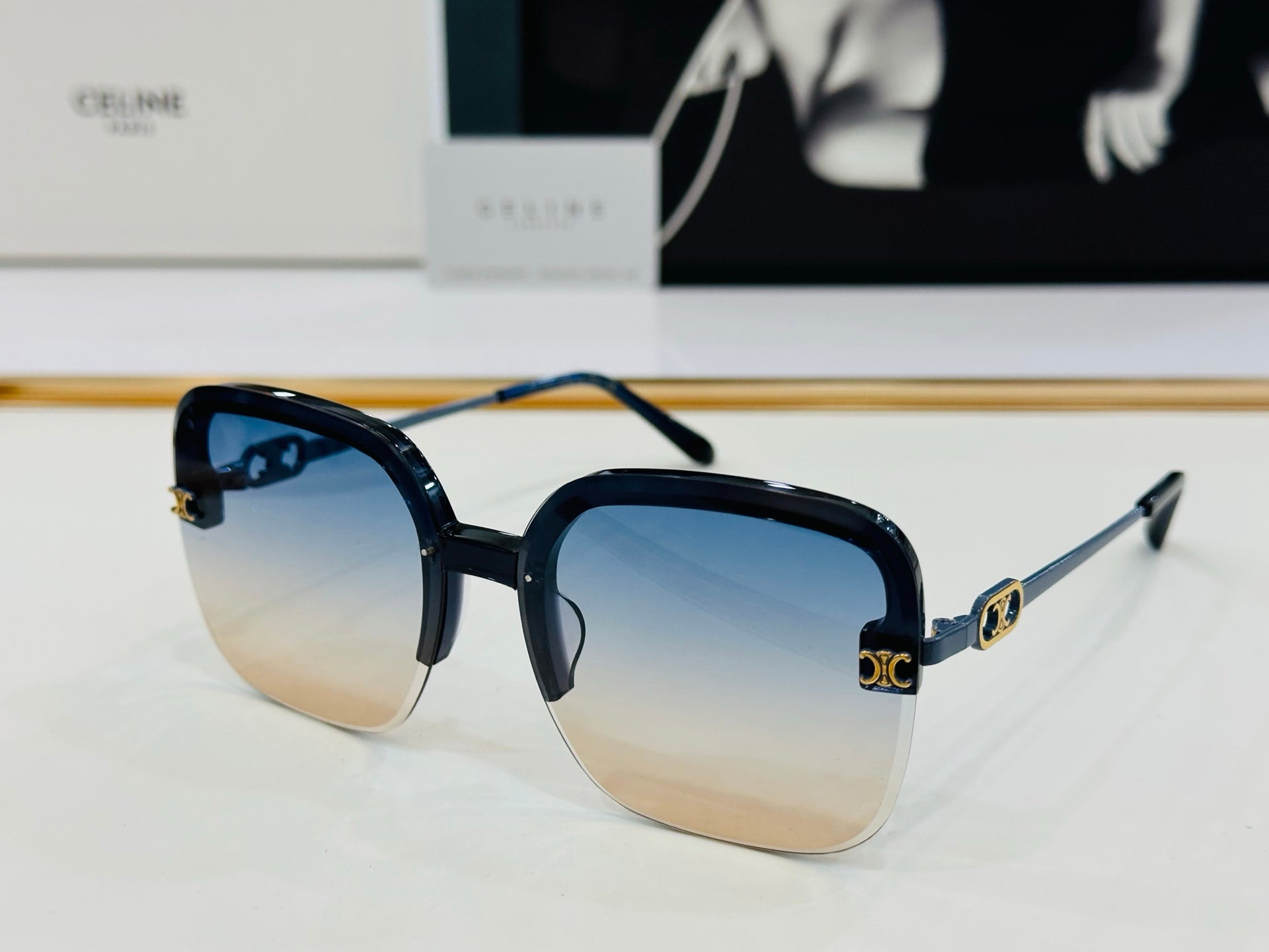 CELINE TRIOMPHE SQUARE SUNGLASS CL40251 IN METAL
