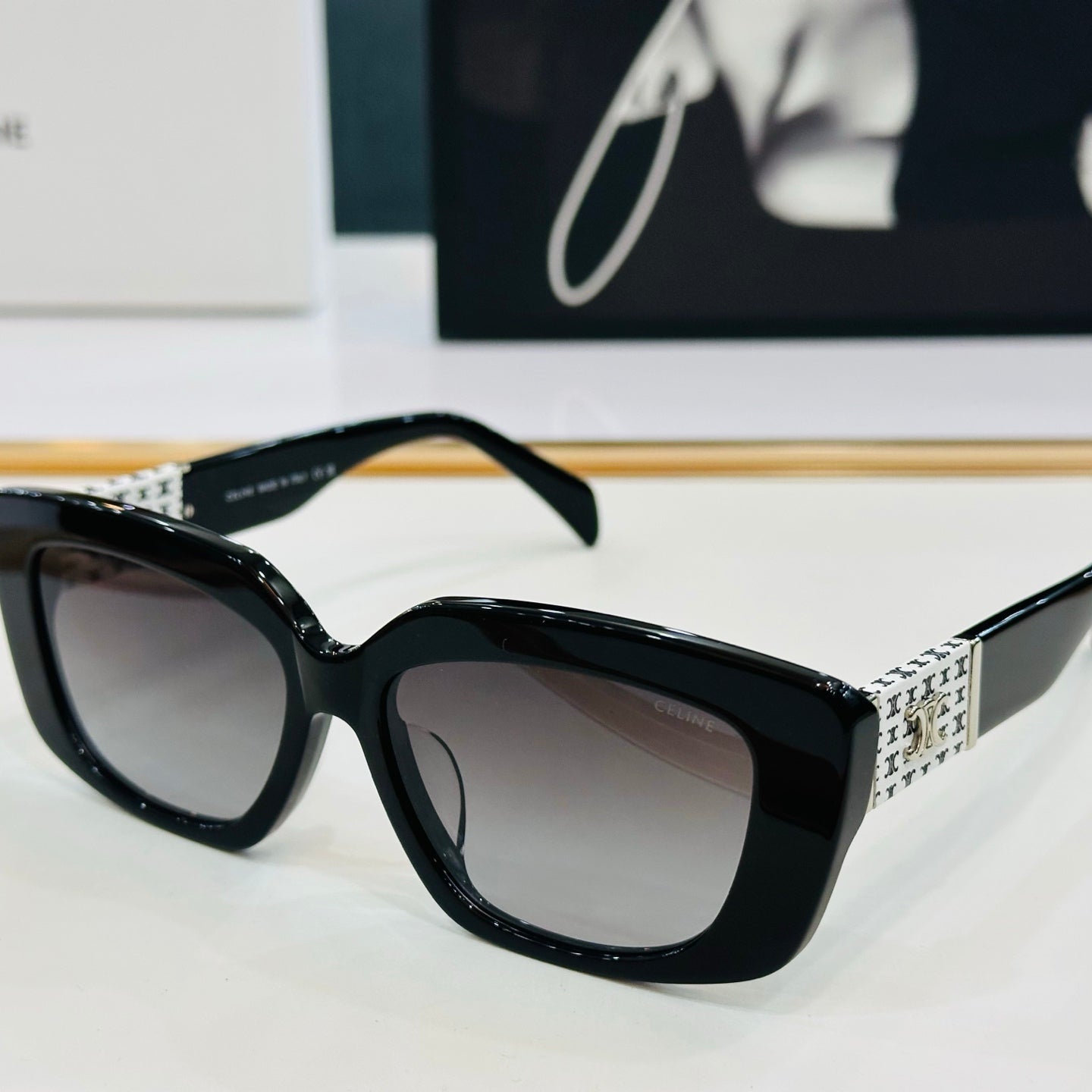 CELINE TRIOMPHE SUNGLASS CL40168U IN ACETATE