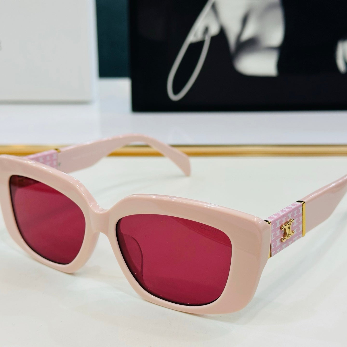CELINE TRIOMPHE SUNGLASS CL40168U IN ACETATE