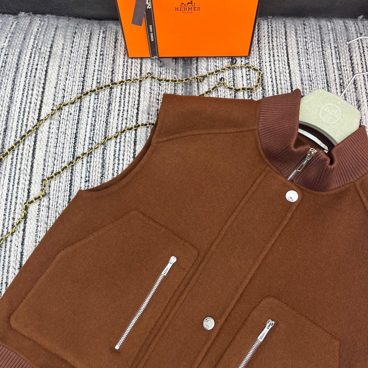 HERMES 25S REVERSIBLE VEST 103