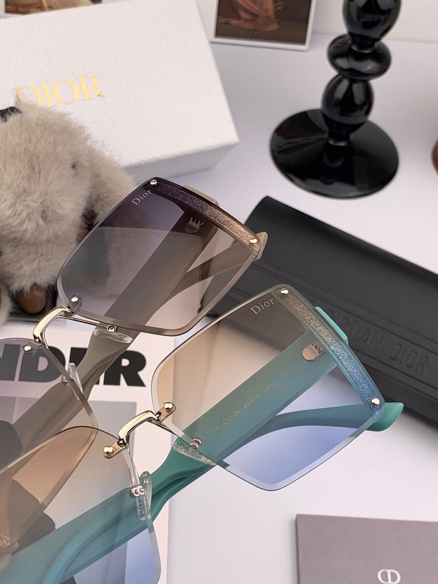 DIOR MONTAIGNE SQUARE SUNGLASS CD1677 IN ACETATE