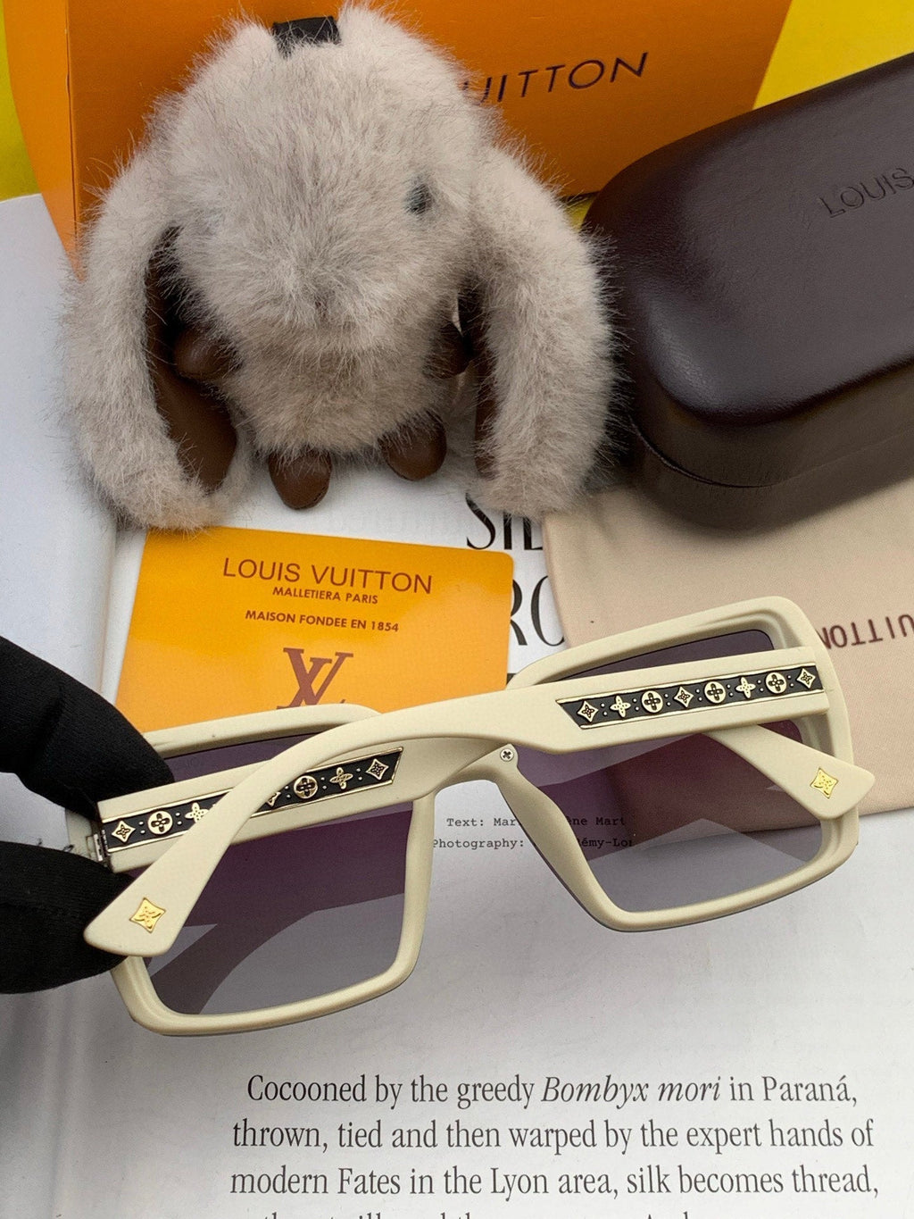 LOUIS VUITTON SQUARE SUNGLASSES L5972 IN BEIGE ACETATE