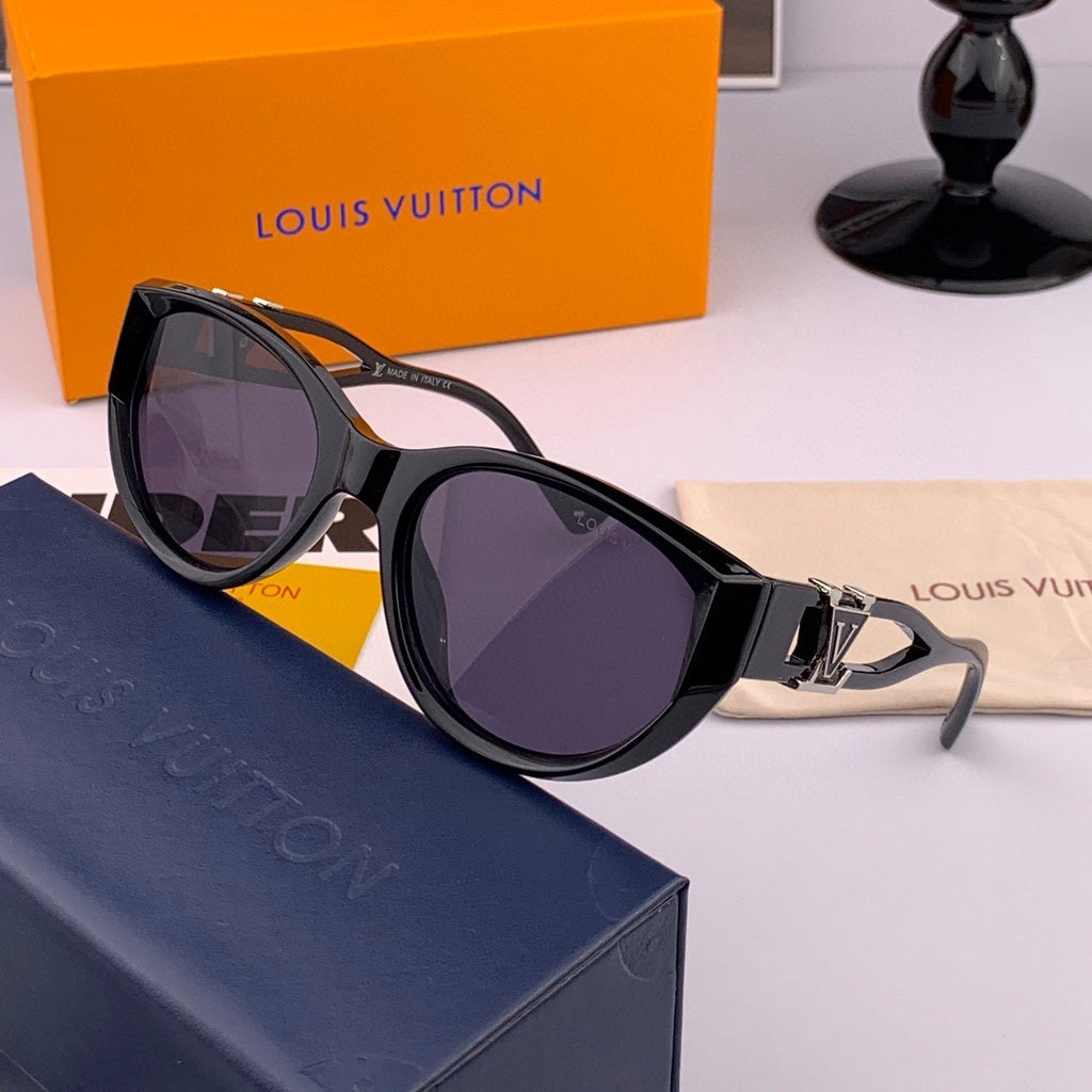 LOUIS VUITTON CAT EYE SUNGLASSES L1231 IN ACETATE
