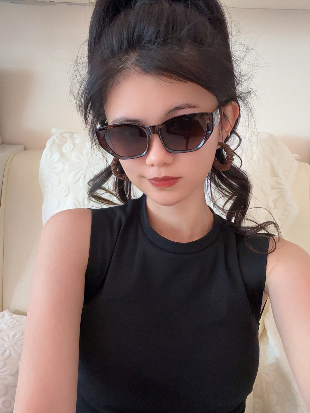 LOUIS VUITTON CAT EYE SUNGLASSES L9551 IN ACETATE