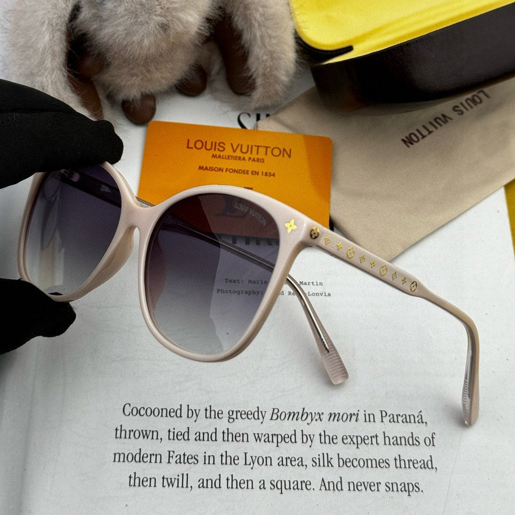 LOUIS VUITTON SIGNATURE ROUND SUNGLASSES L3387 IN ACETATE