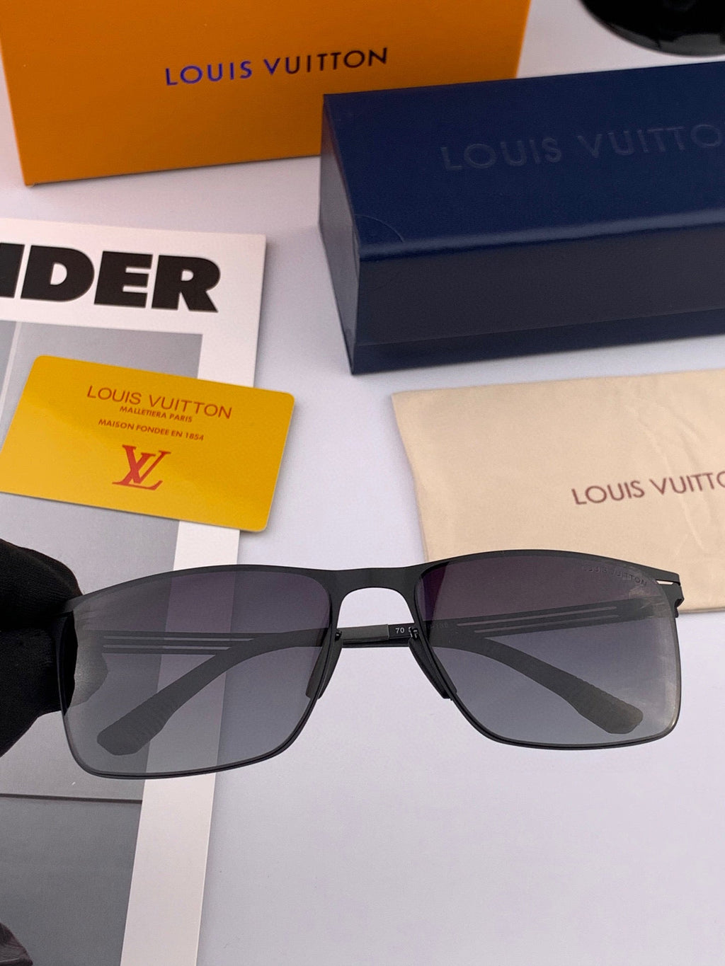 LOUIS VUITTON RECTANGULAR SUNGLASSES L169 IN METAL
