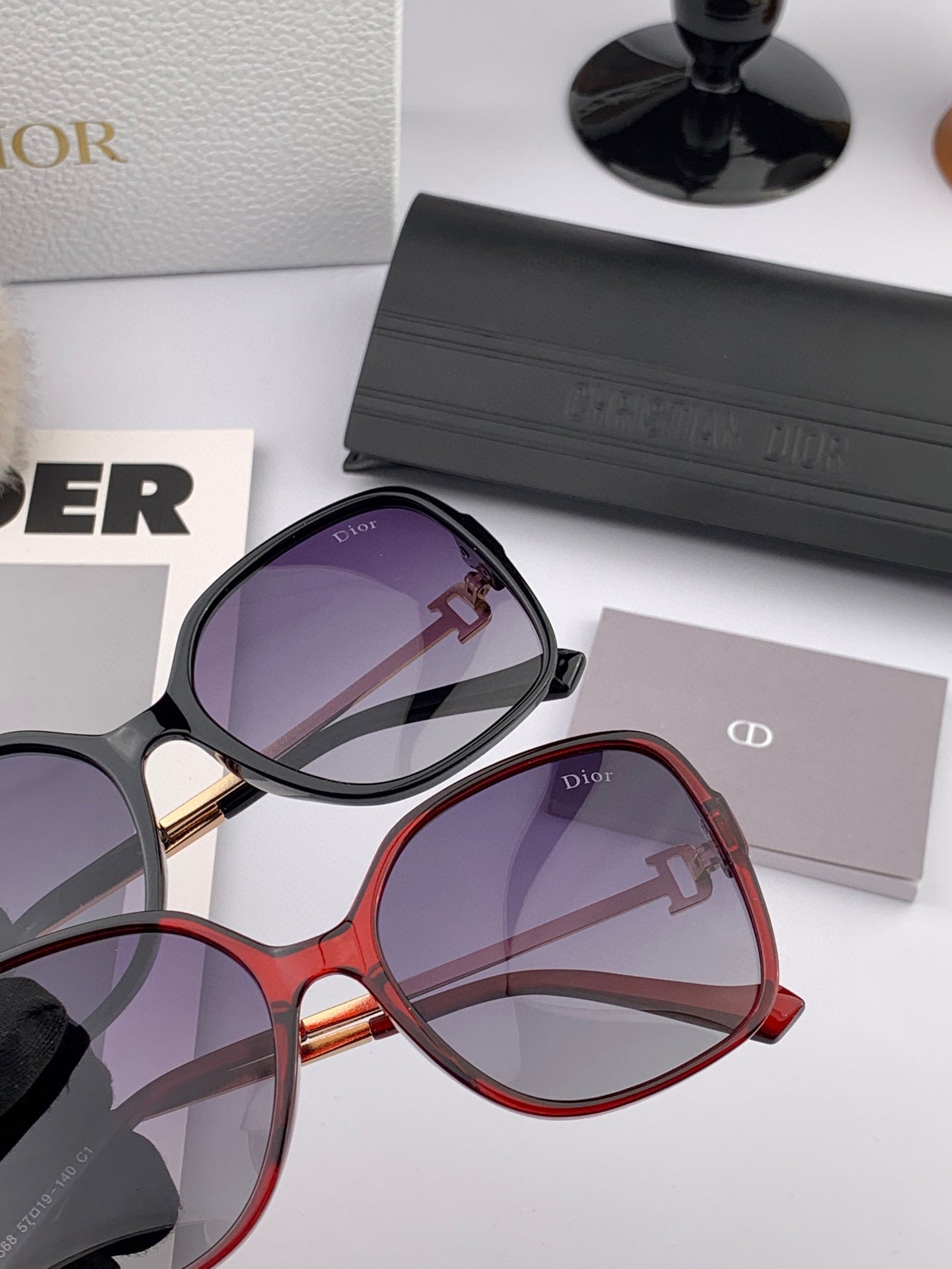DIOR MONTAIGNE SUNGLASS D8266 IN METAL