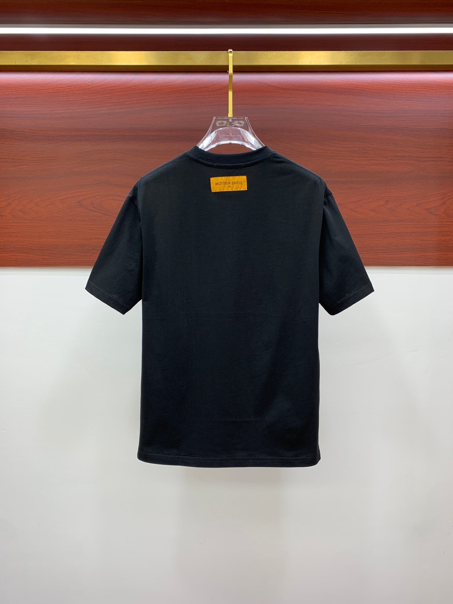 LOUIS VUITTON LV T-SHIRT COLORFUL LOGO IN BLACK COTTON 238877