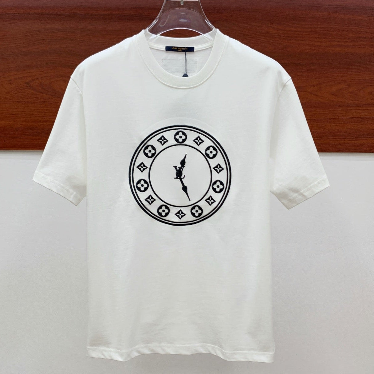 LOUIS VUITTON LV T-SHIRT IN WHITE PURE COTTON EMBROIDERED LOGO 238888