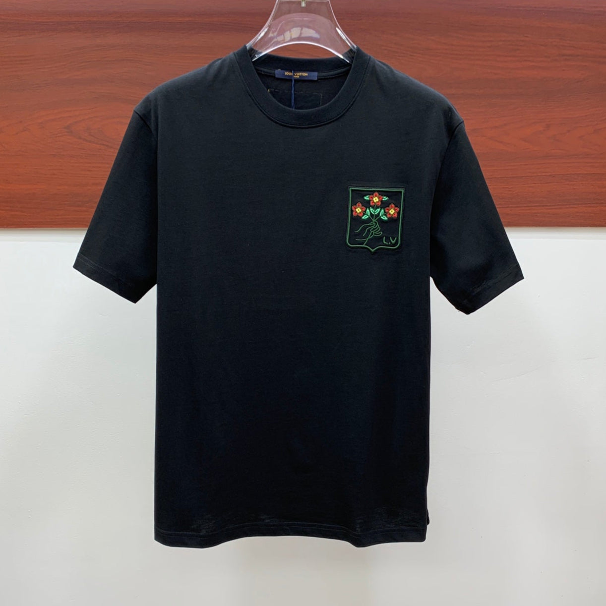 LOUIS VUITTON LV BLACK COTTON T-SHIRT 238893