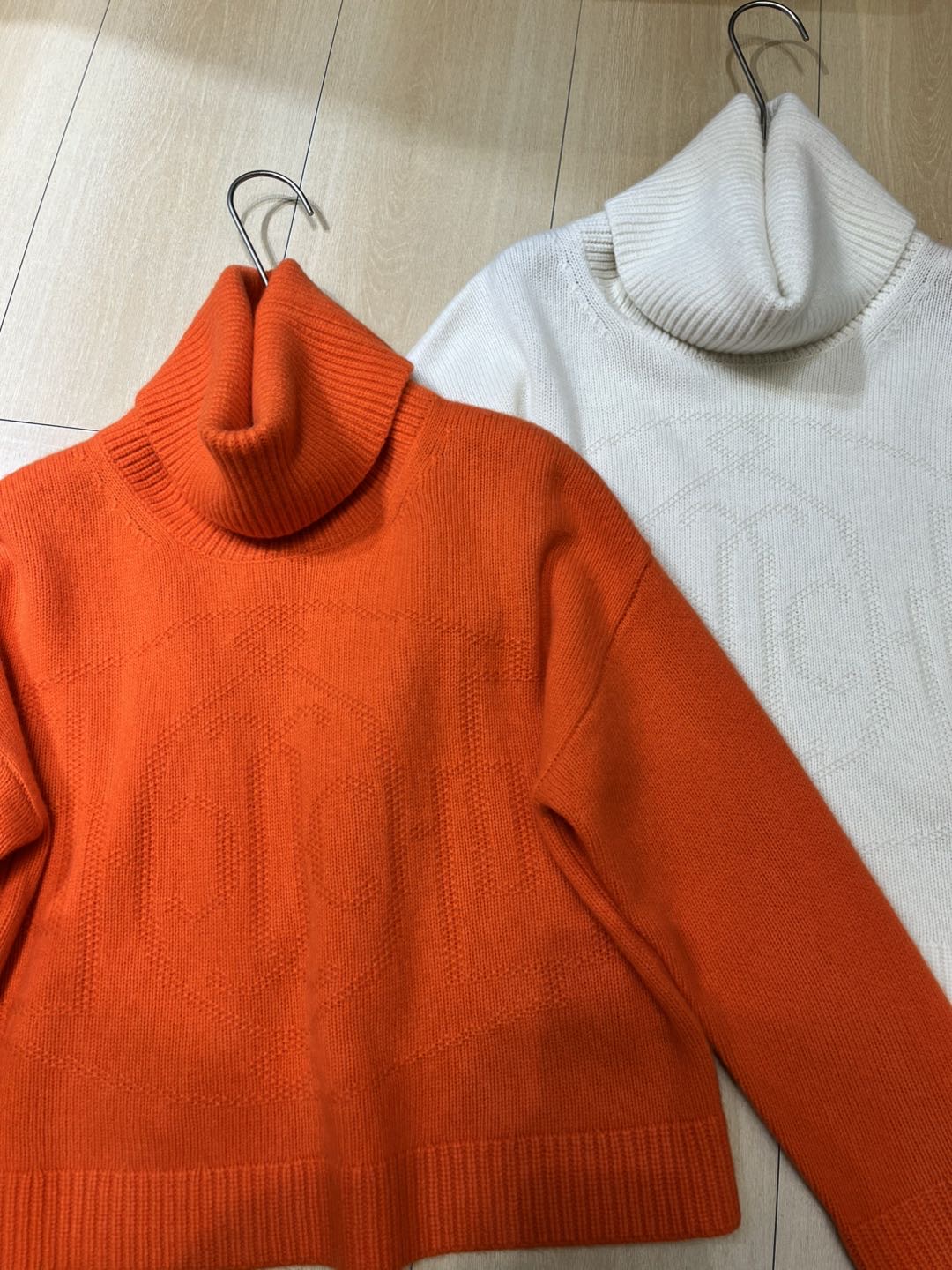 HERMES HERMES 25S TURTLENECK SWEATER 030