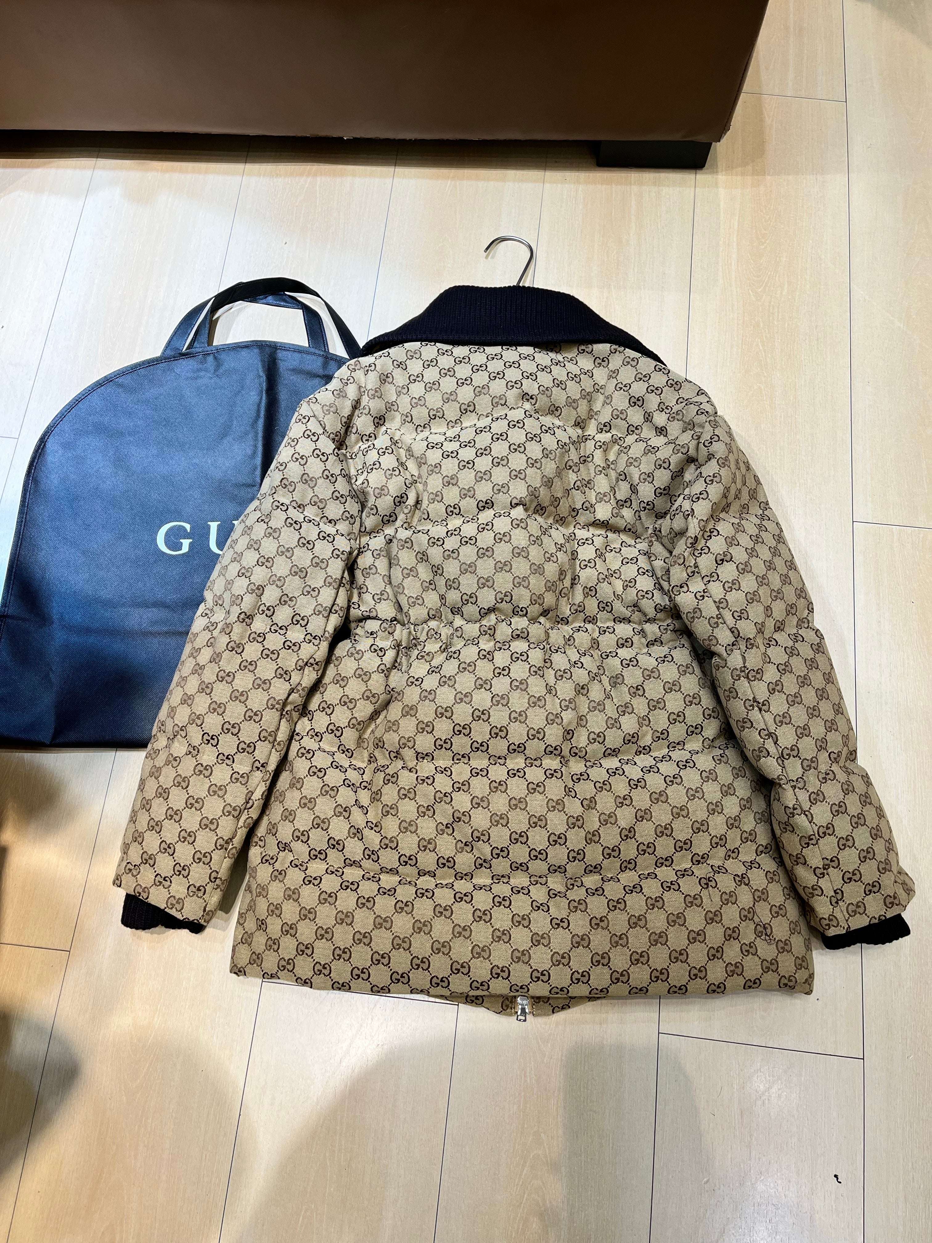 GUCCI PUFFER JACKET STYLE 19