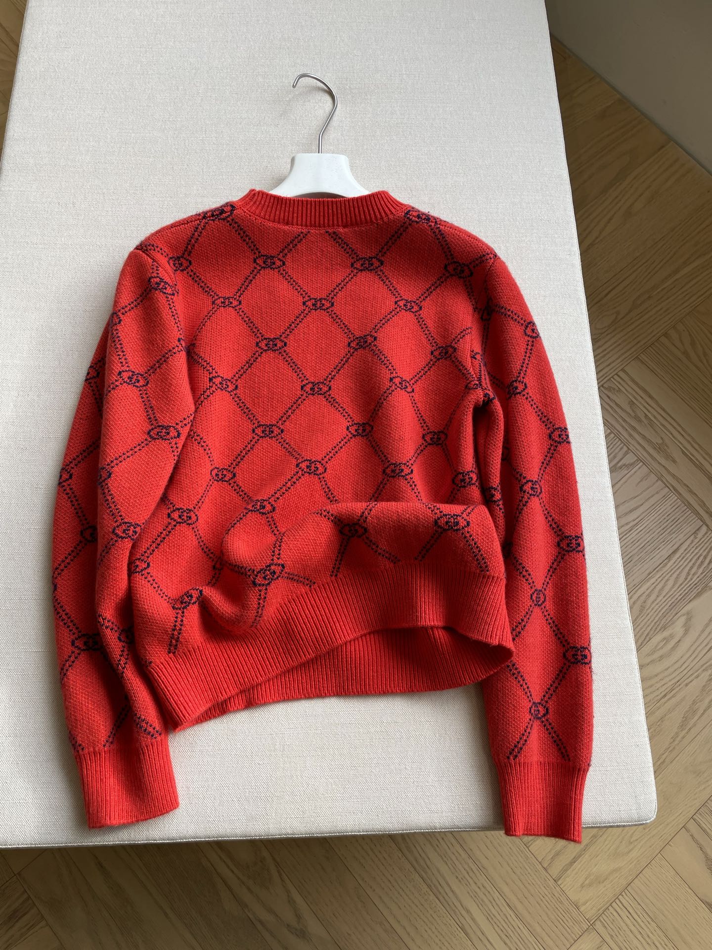 GUCCI SWEATER STYLE 12