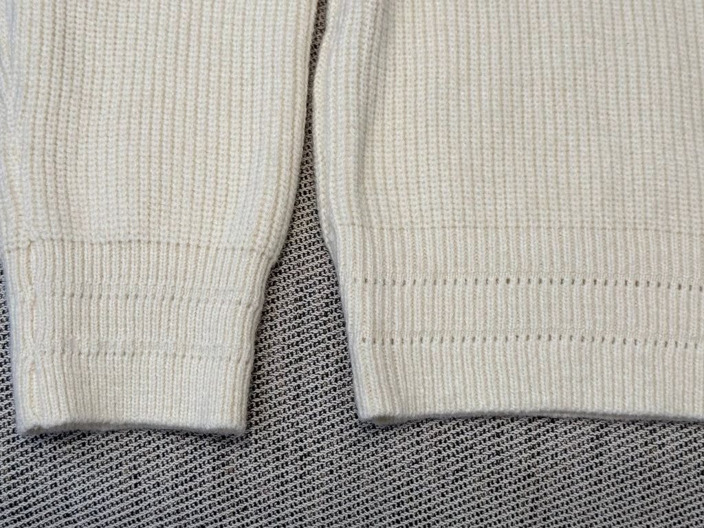 MIUMIU CARDIGAN STYLE 809