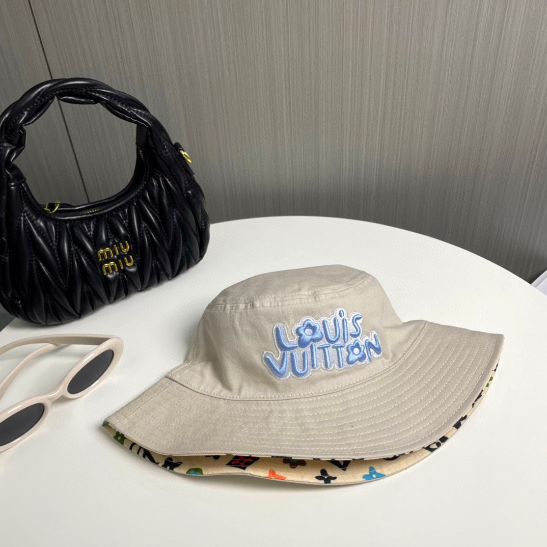 LOUIS VUITTON DOUBLE-SIDED BUCKET HAT COLORFUL 433361