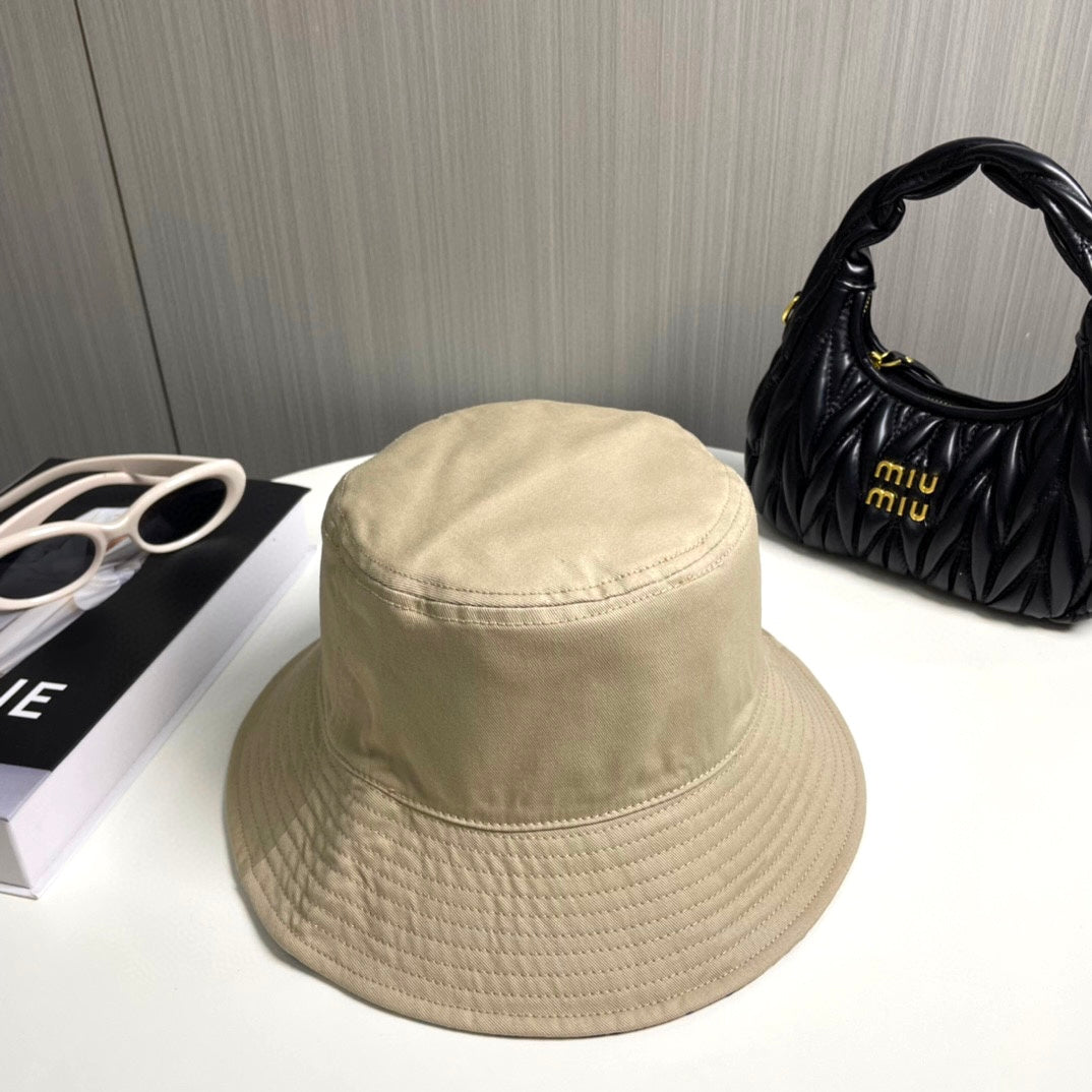 LOUIS VUITTON DOUBLE-SIDED BUCKET HAT COLORFUL 433364