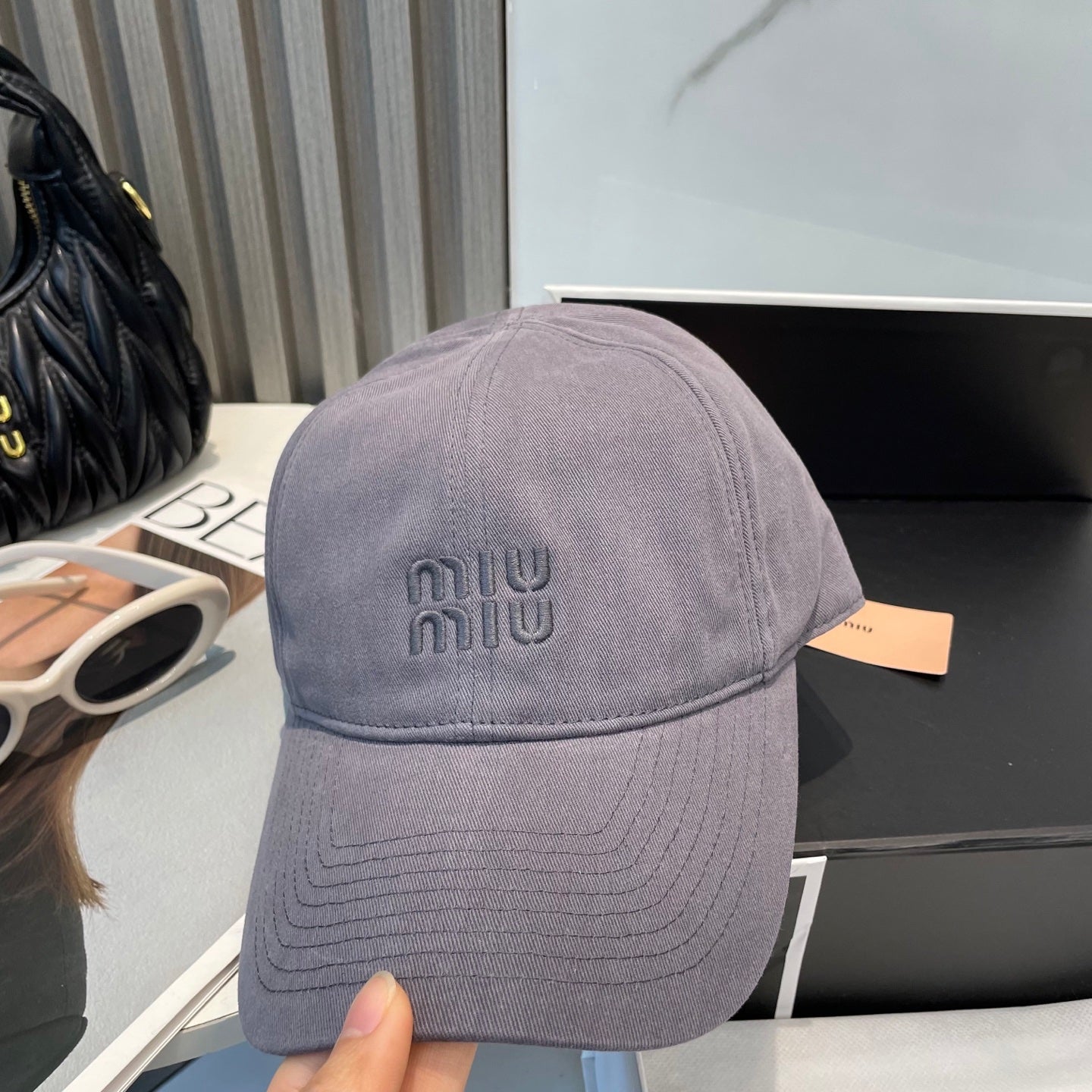 MM BASEBALL CAP IN GREY ORANGE FABRIC BRAND EMBROIDERY