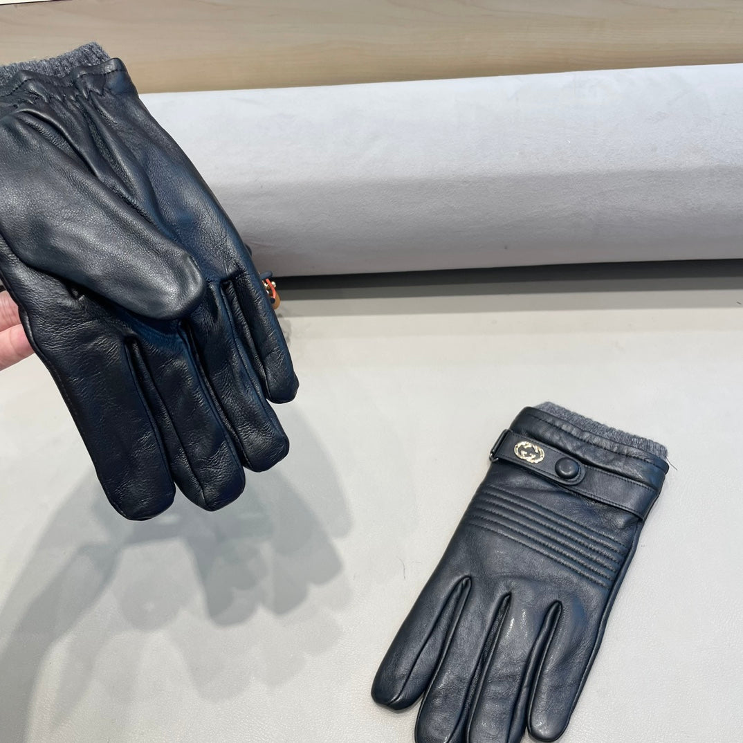 GUCCI TOUCHSCREEN GLOVES IN BLACK LAMBSKIN MIX WOOL 327782