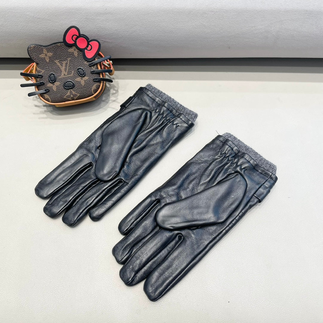 GUCCI TOUCHSCREEN GLOVES IN BLACK LAMBSKIN MIX WOOL 327782