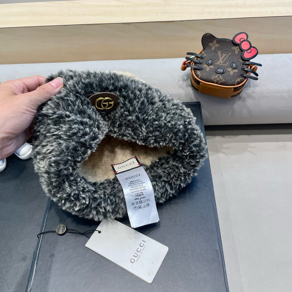 GUCCI BEANIE HAT IN BEIGE WOOL AND FLEECE 399547