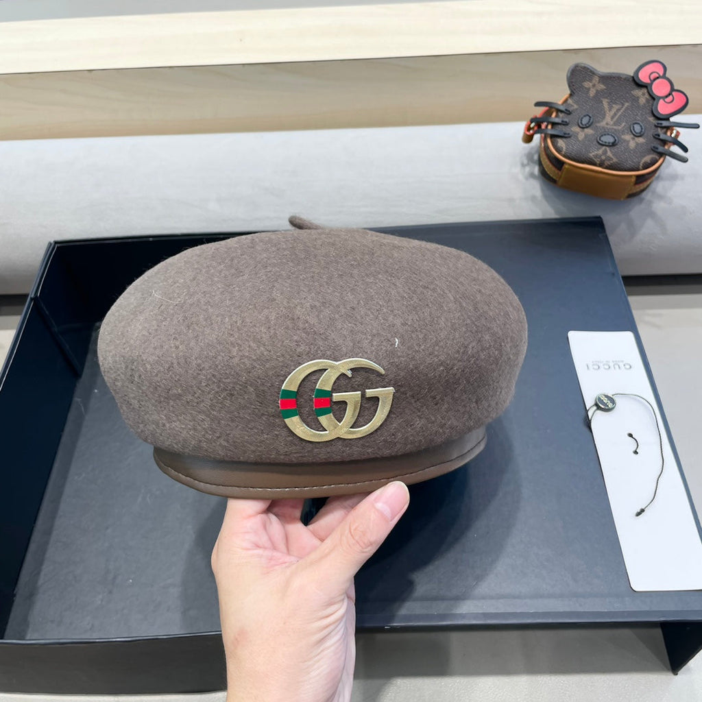 GUCCI BERET HAT IN WENGE BROWN WOOL 406888