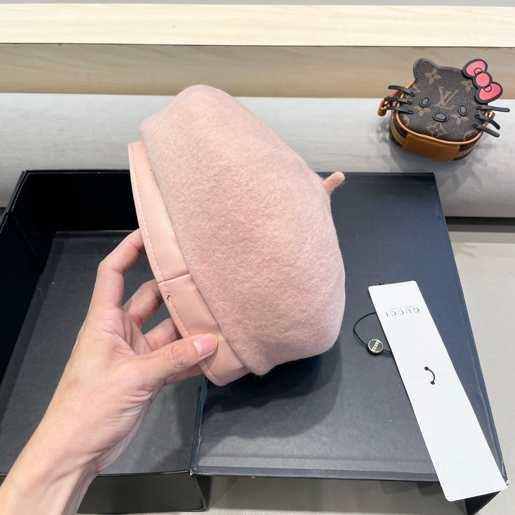 GUCCI BERET HAT IN LIGHT PINK WOOL 406887
