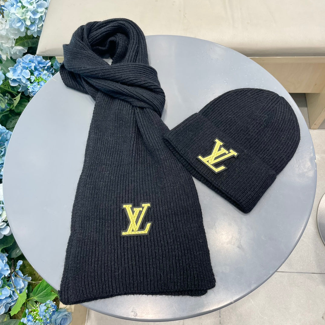 LOUIS VUITTON SET SCARF AND HAT IN BLACK WOOL 406533