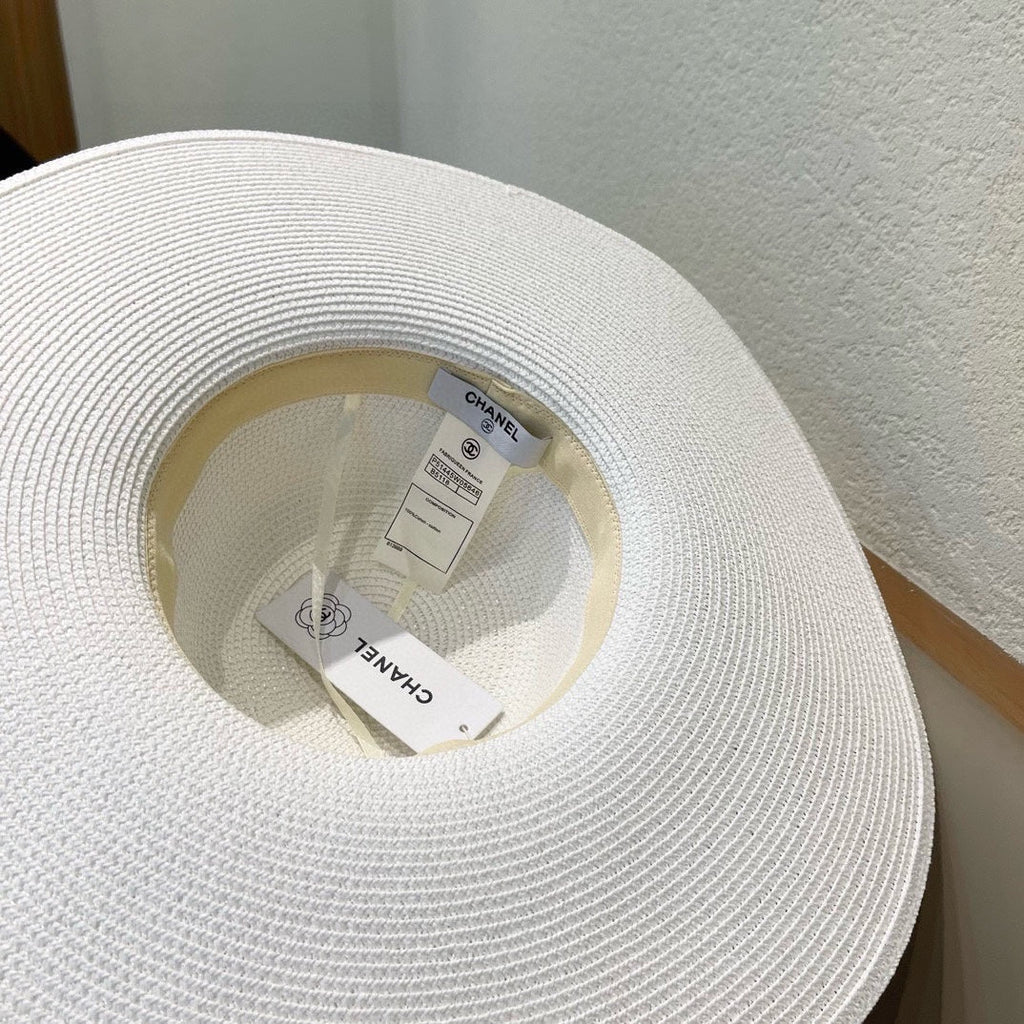 CHANEL WIDE BRIM STRAW HAT WHITE 672707
