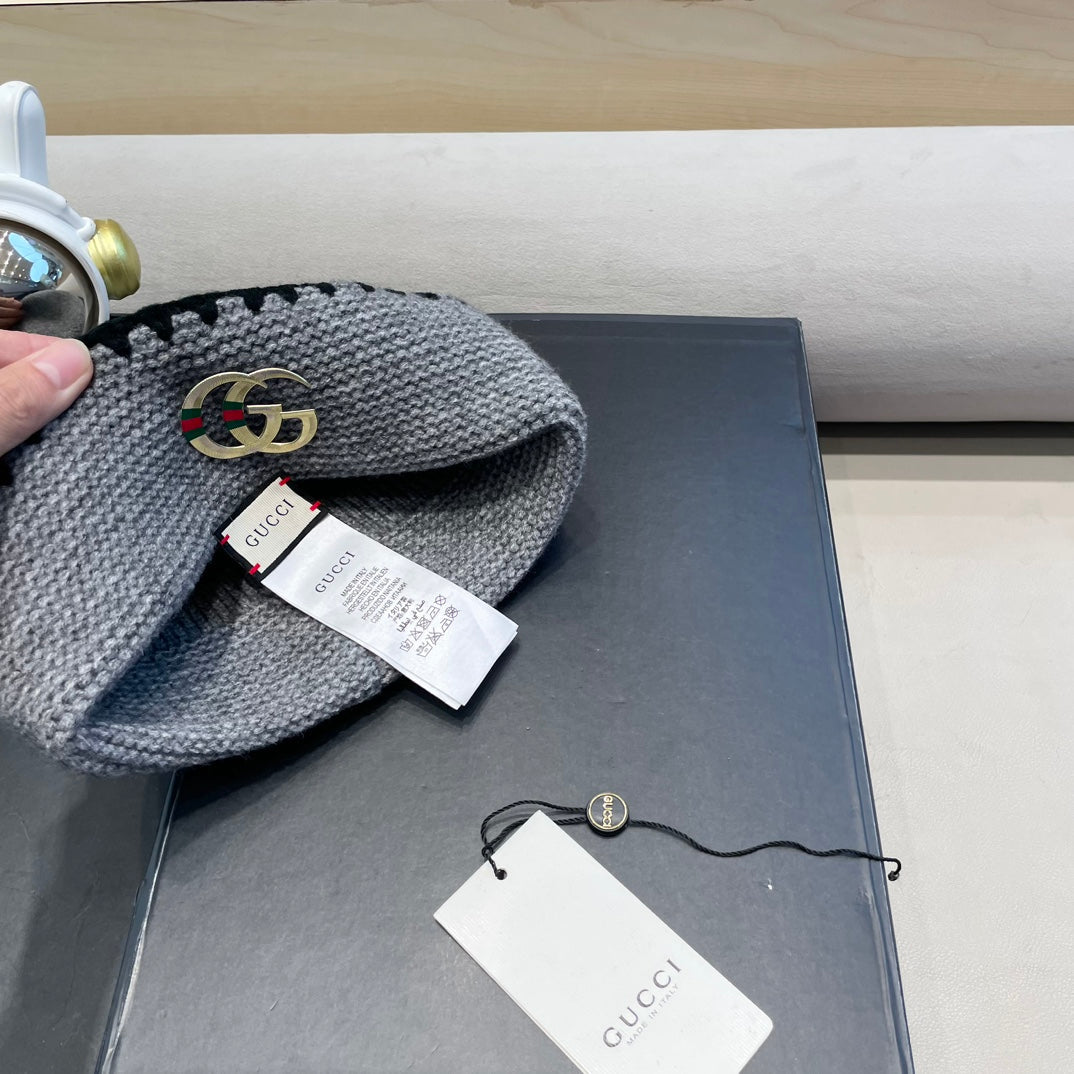 GUCCI BEANIE HAT IN RHINO GRAY WOOL 416414