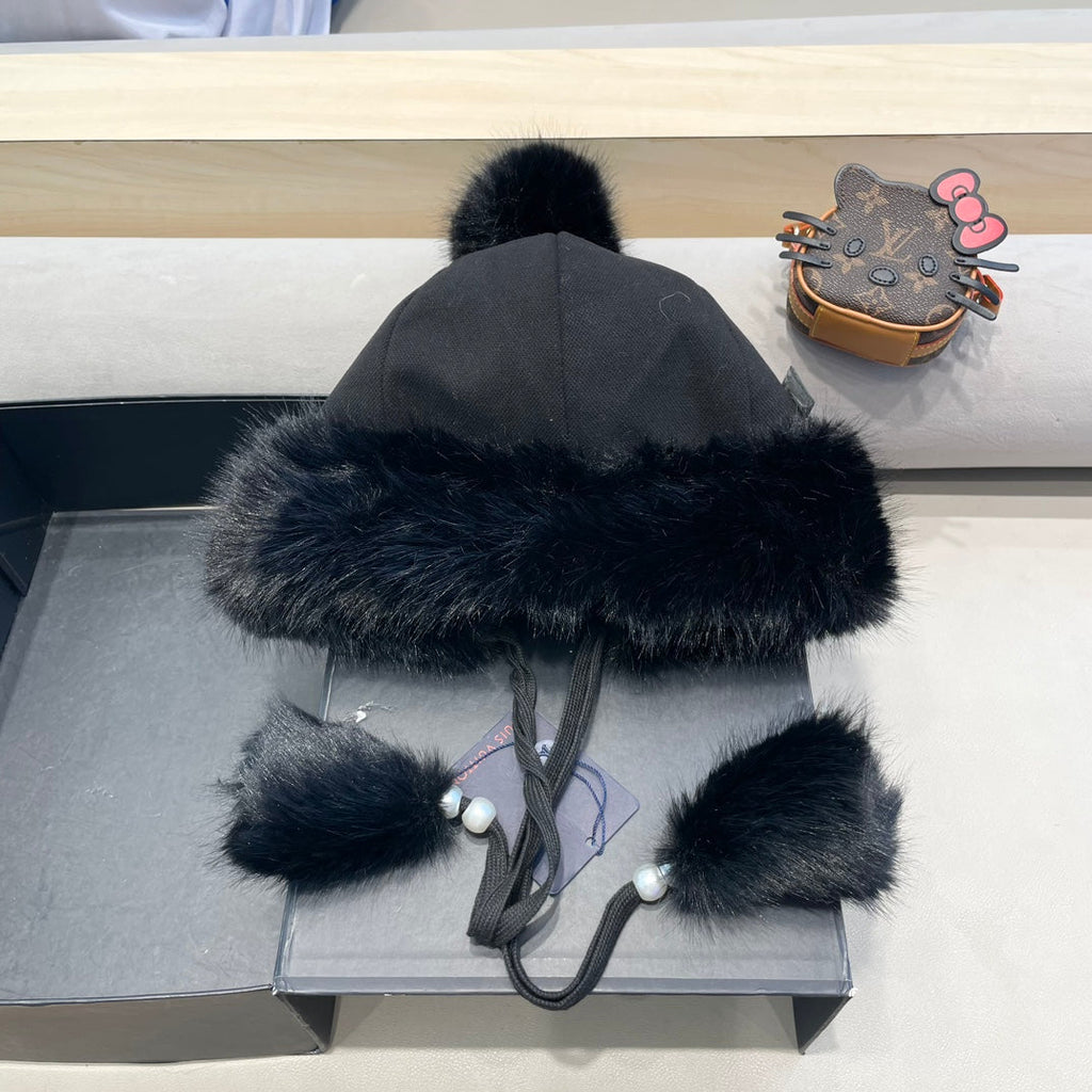LOUIS VUITTON BEANIE HAT IN BLACK FLEECE AND WOOL 424308