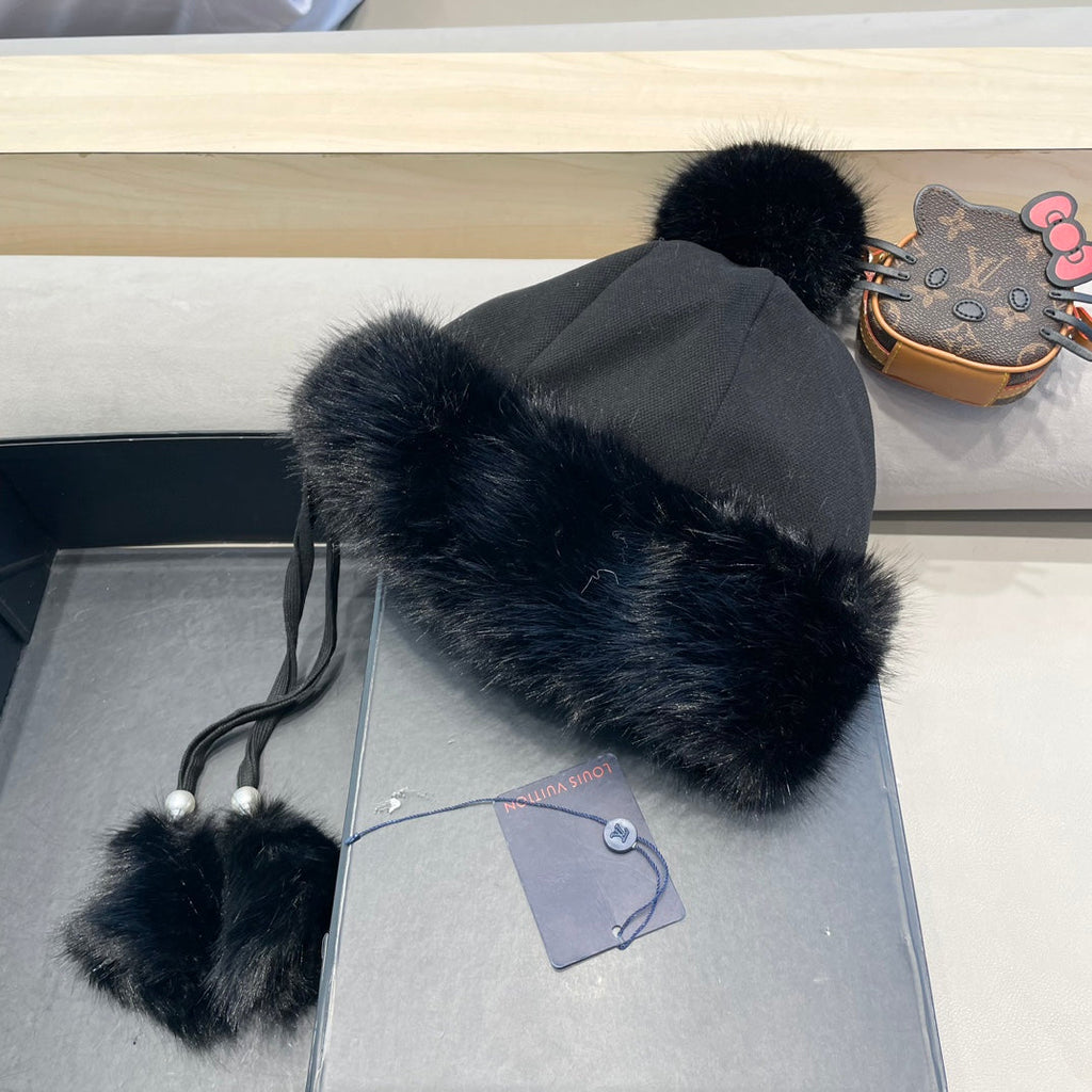 LOUIS VUITTON BEANIE HAT IN BLACK FLEECE AND WOOL 424308